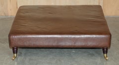 GEORGE SMiTH CHELSEA LONDON LARGE HANDGETÄNKTES BROWNES LEATHER OTTOMAN FOOTSTOOL