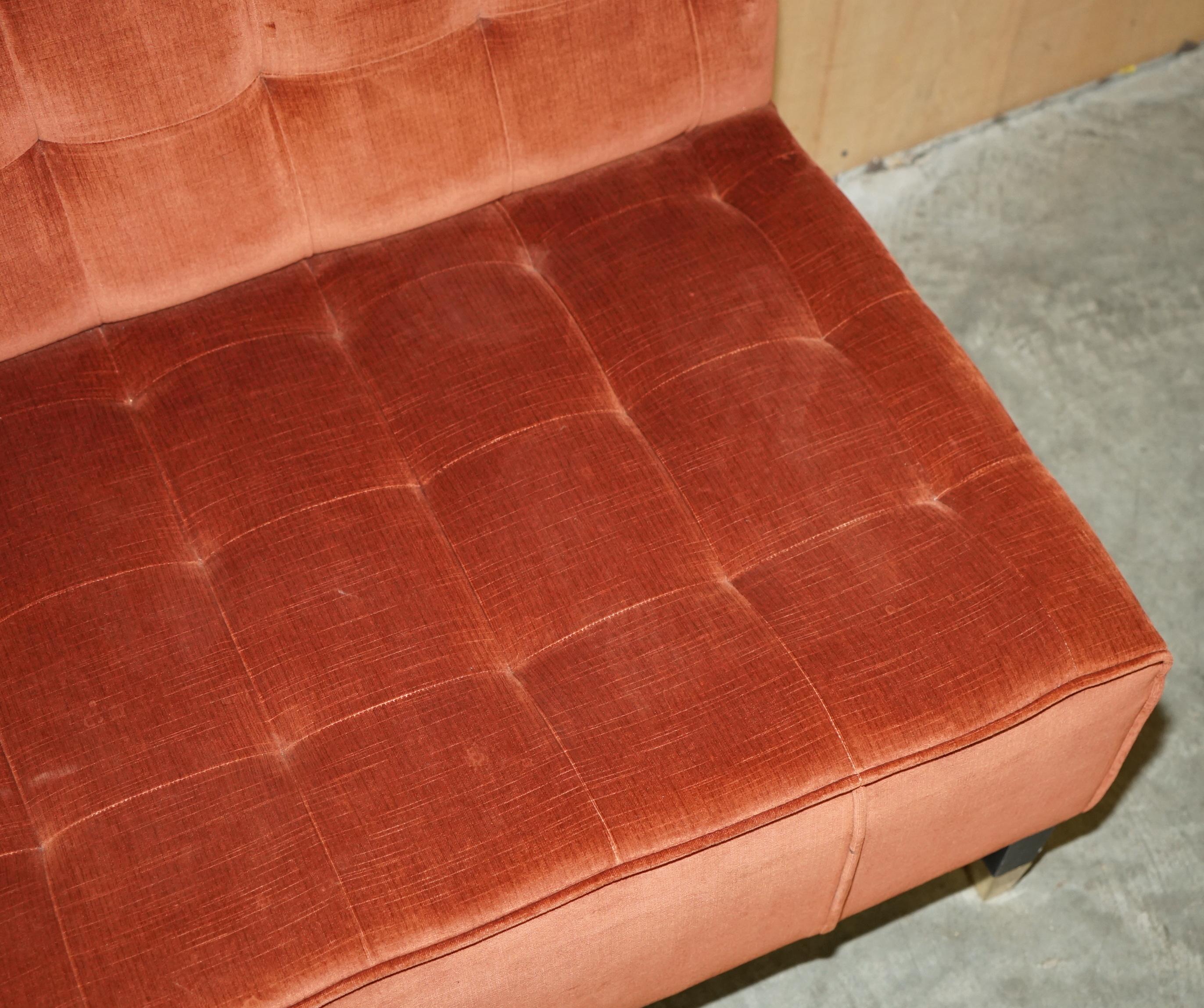 GEORGE SMITH CHELSSEA CHESTERFiELD TUFTED BENCH SOFA IN VELOUR UPHOLSTERY For Sale 2