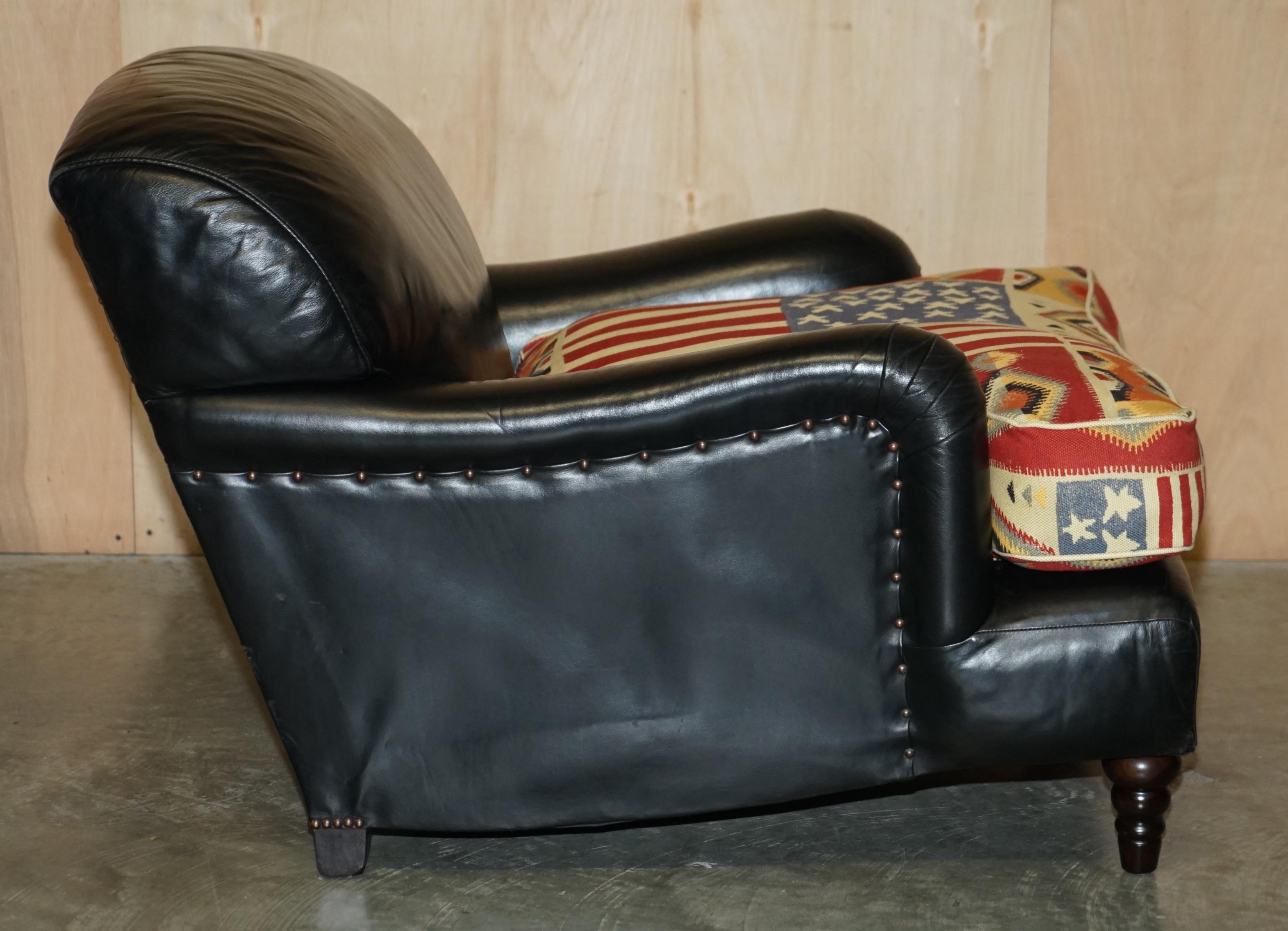 George Smith Howard & Son's Style Kilim & Black Leather American Flag Armchair For Sale 6