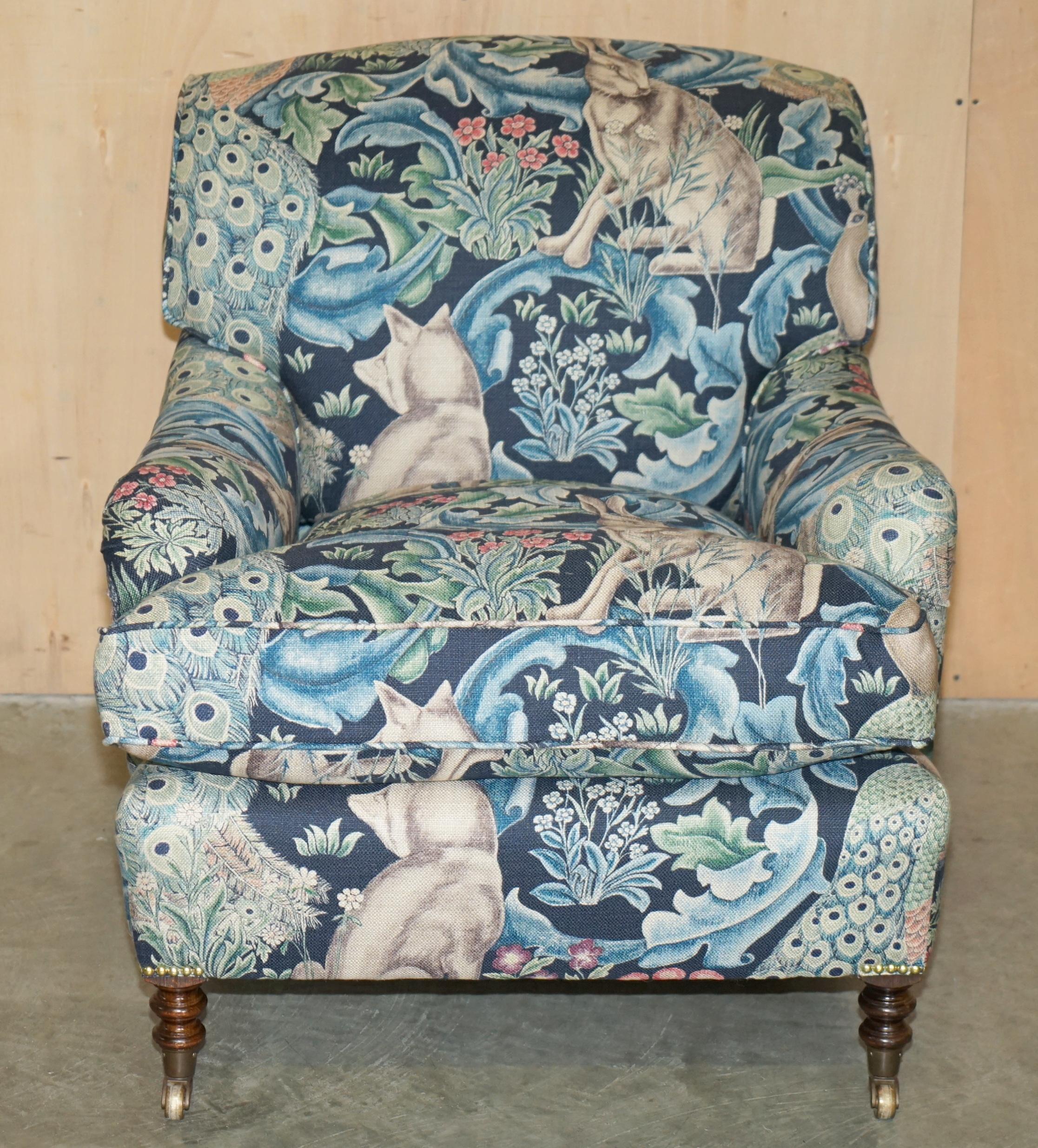  GEORGE SMiTH HOWARD & SON'S WILLIAM MORRIS SOFA ARMCHAIR SUITE For Sale 5