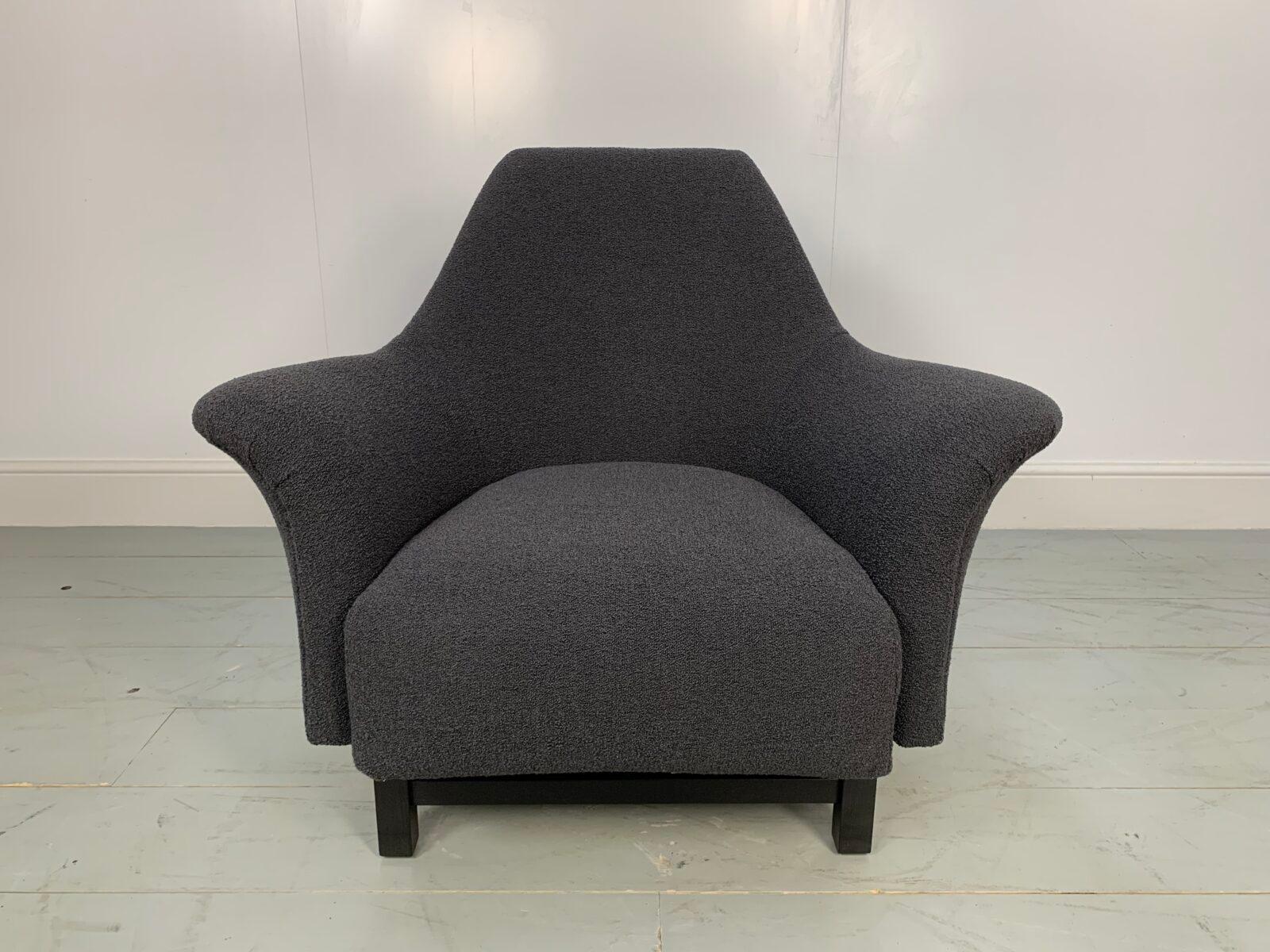 Bei diesem Angebot handelt es sich um einen unvergleichlichen, makellosen, von Tom Dixon entworfenen 