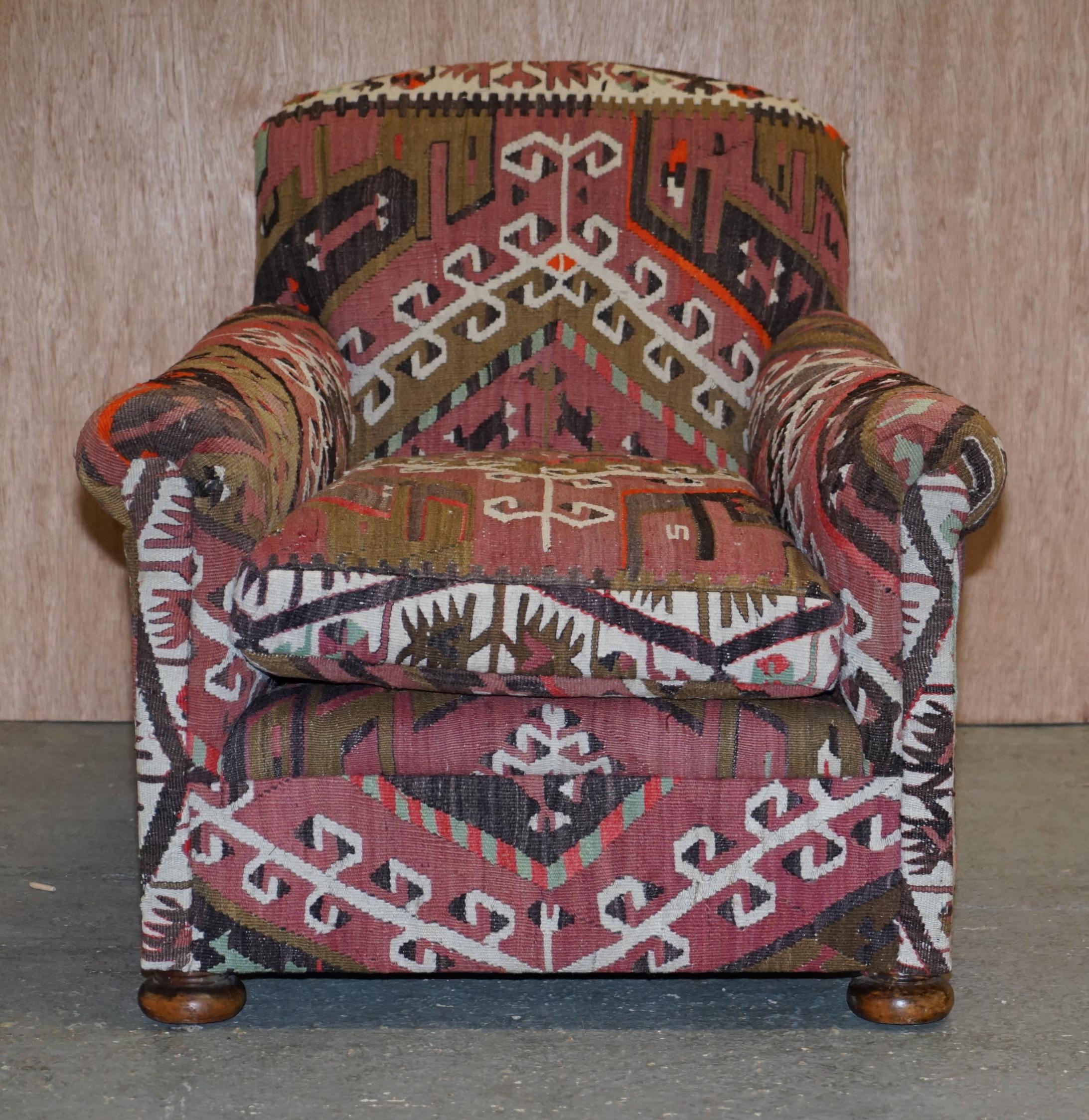 We are delighted to offer for sale this stunning hand made in England brand new George Smith Kilim upholstered club armchair

This chair is brand new, I can’t see a single imperfection anywhere, I don’t think its ever been sat it just simple used