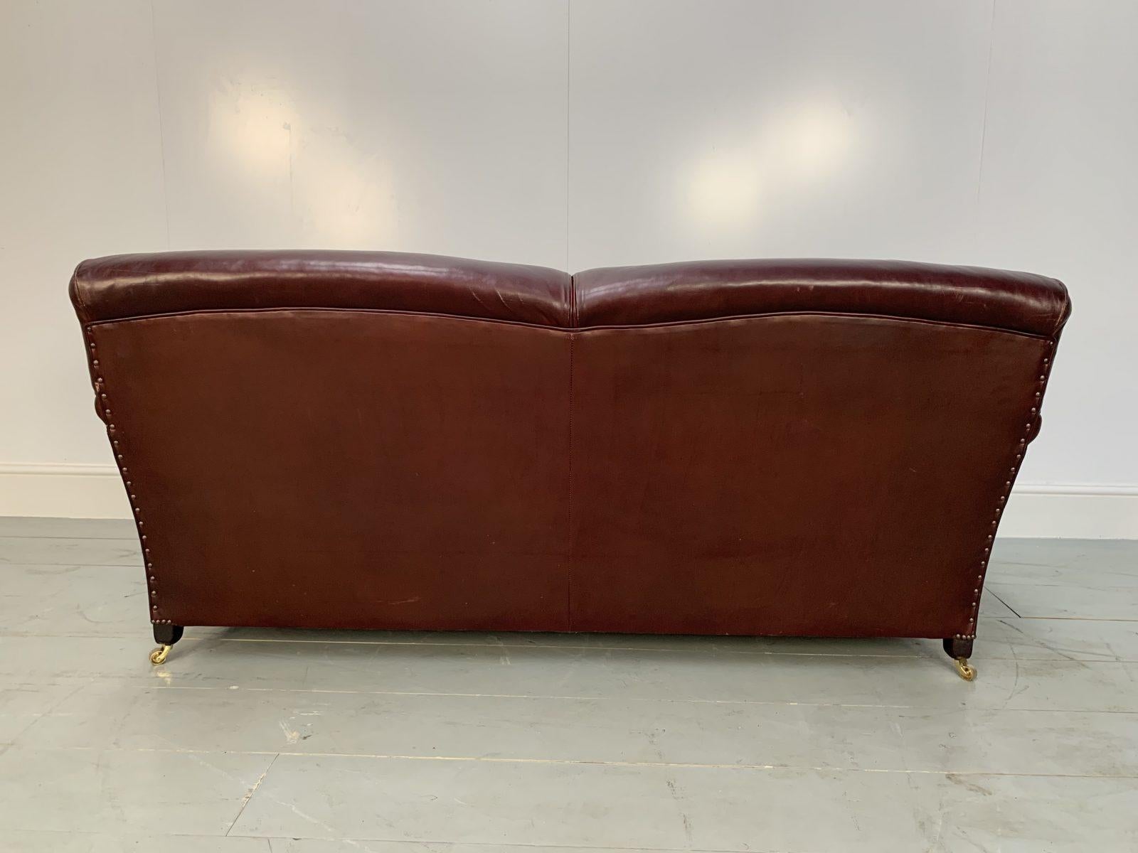 George Smith Leather Sofa – Signature “Standard-Arm” – Large 2.5-Seat Sofa in Ox For Sale 1