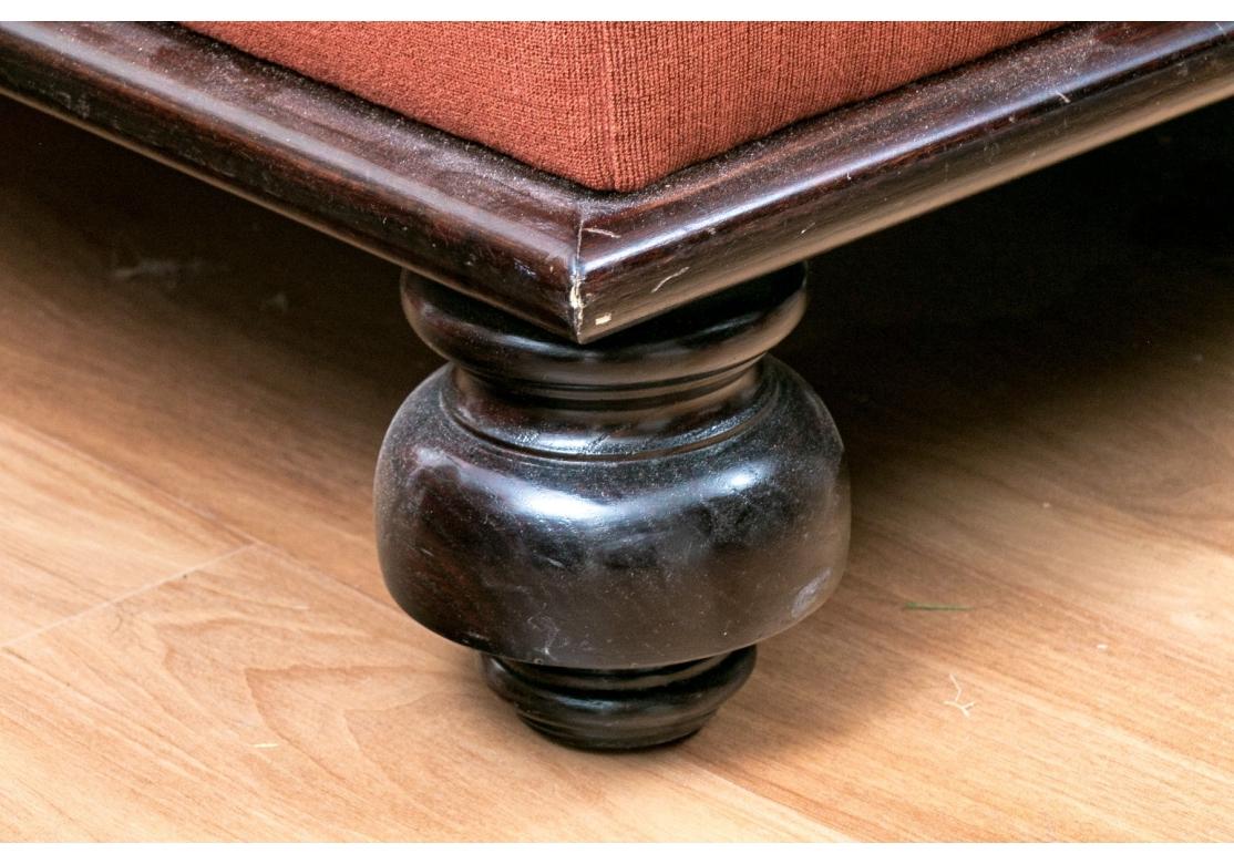 Anglais Ottoman de rangement surdimensionné George Smith