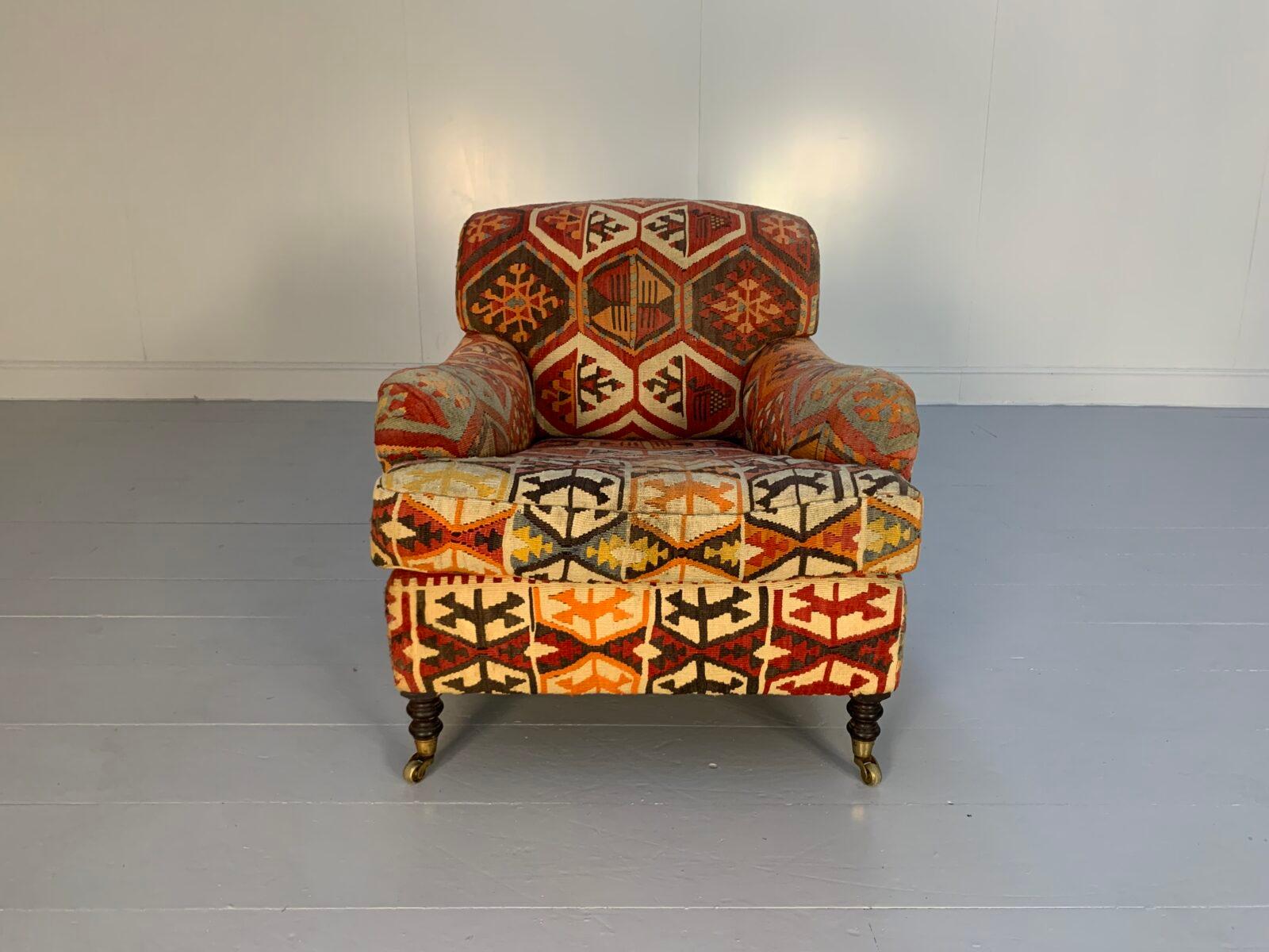 On offer on this occasion is, quite possibly, the only armchair you might ever need to buy. 
 
This is an ultra-rare opportunity to acquire what is, unequivocally, the best of the best, it being a most spectacular, used George Smith Signature