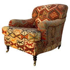 Fauteuil « Signature » de George Smith, en laine turque Kilims