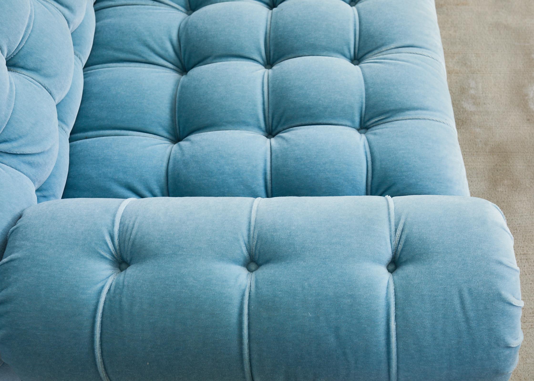 Divano componibile in velluto mohair trapuntato George Smith in vendita 8