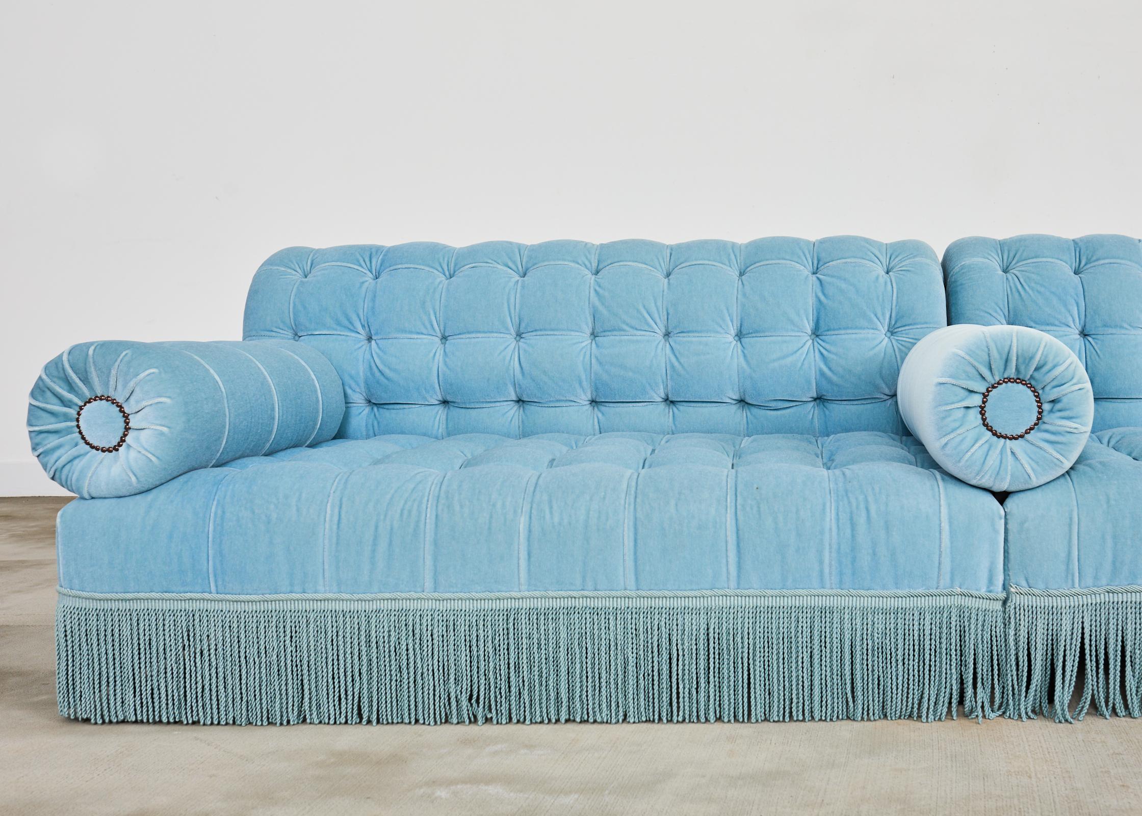 Divano componibile in velluto mohair trapuntato George Smith in vendita 9