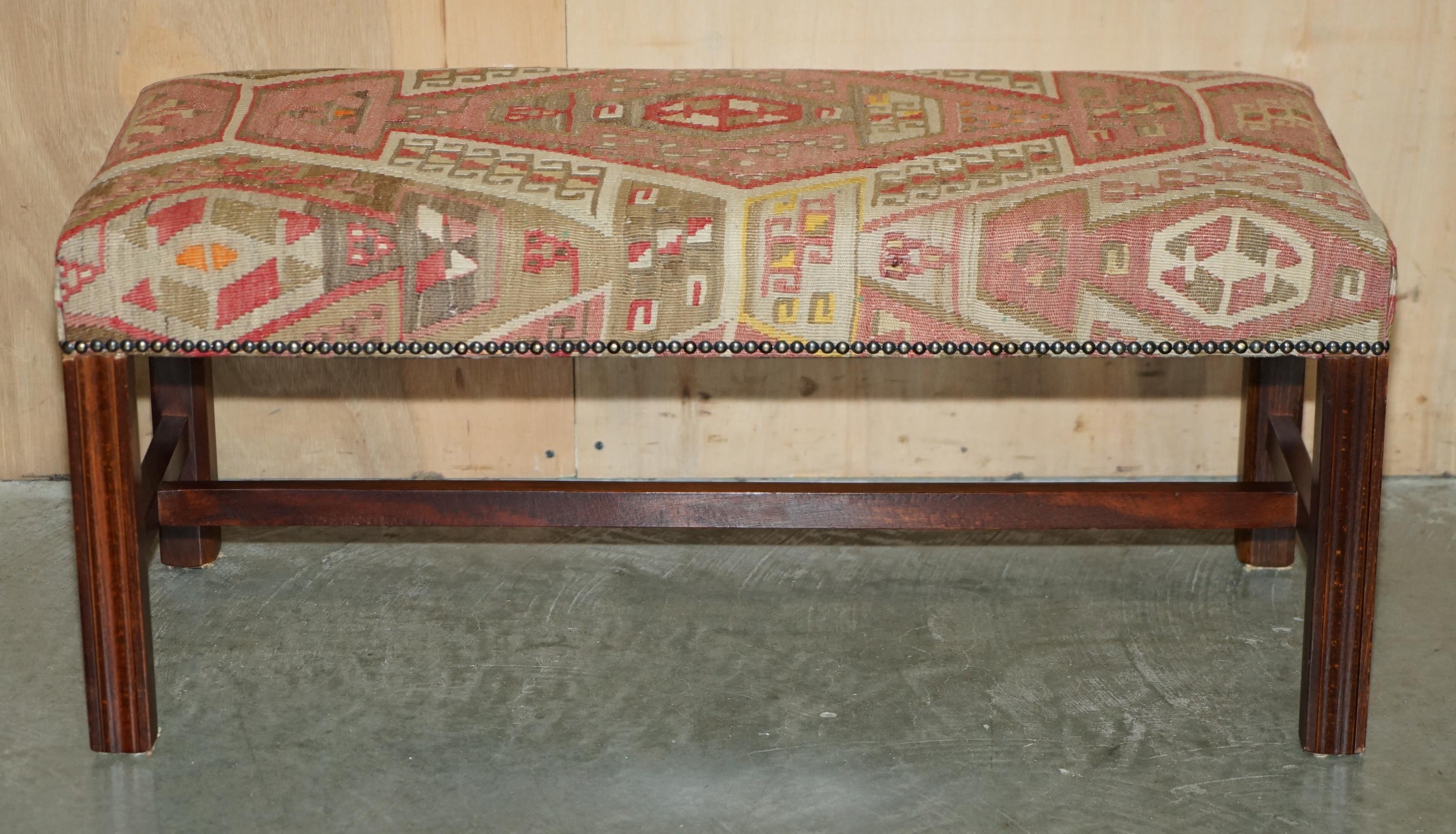 GEORGE SMITH VICTORiAN STYLE KILIM UPHOLSTERED FOOTSTOOL BENCH FOR 2 TWO SHARE in vendita 2