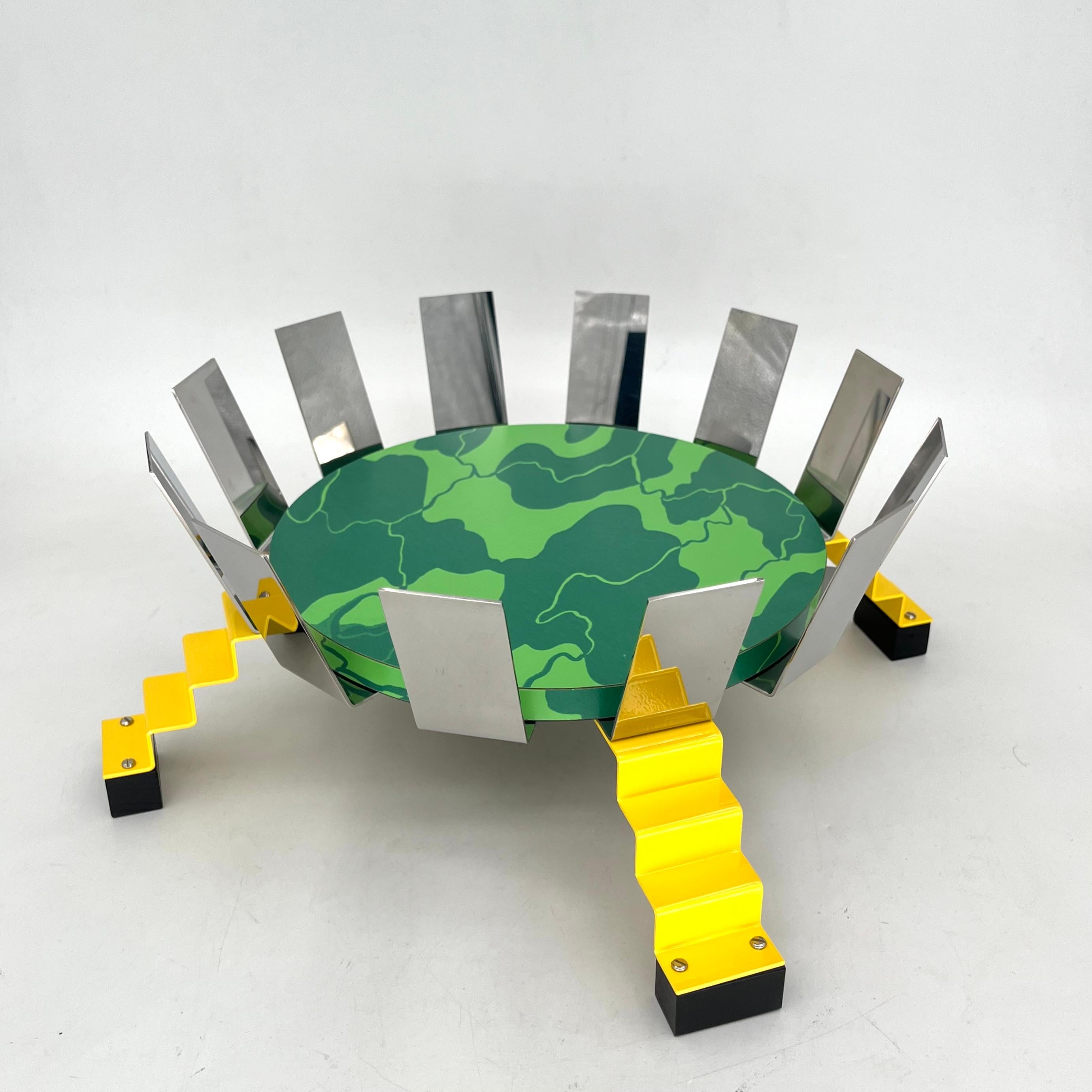 George SOWDEN Coupe à fruits Fruit Bowl Penrose objects for the electronic age For Sale 4