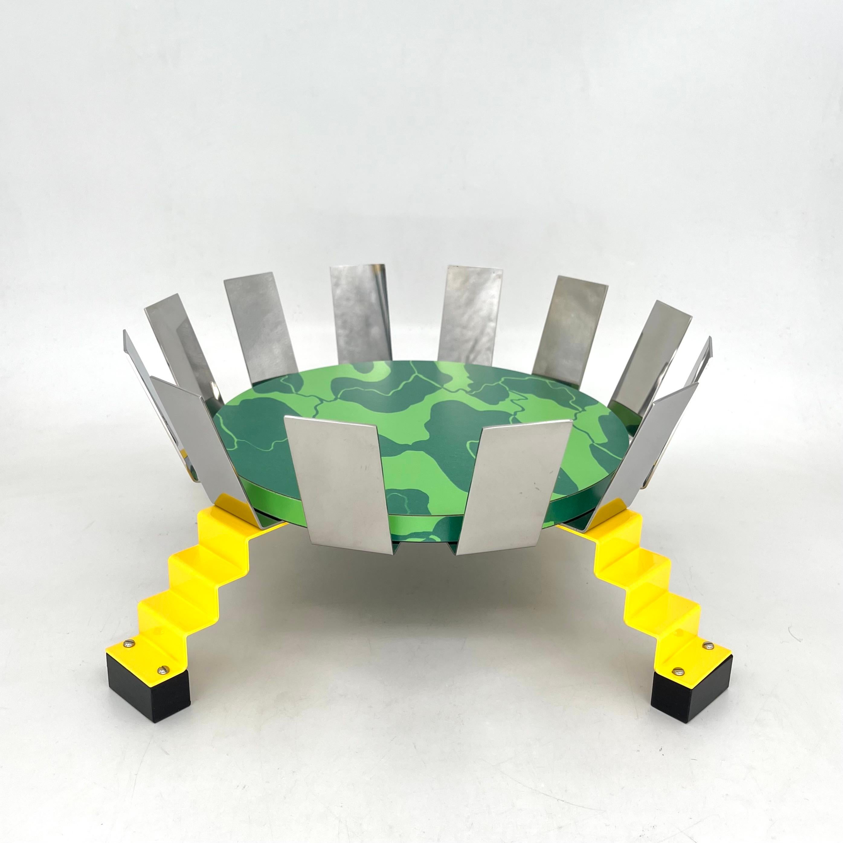 George SOWDEN Coupe à fruits Fruit Bowl Penrose objects for the electronic age For Sale 5