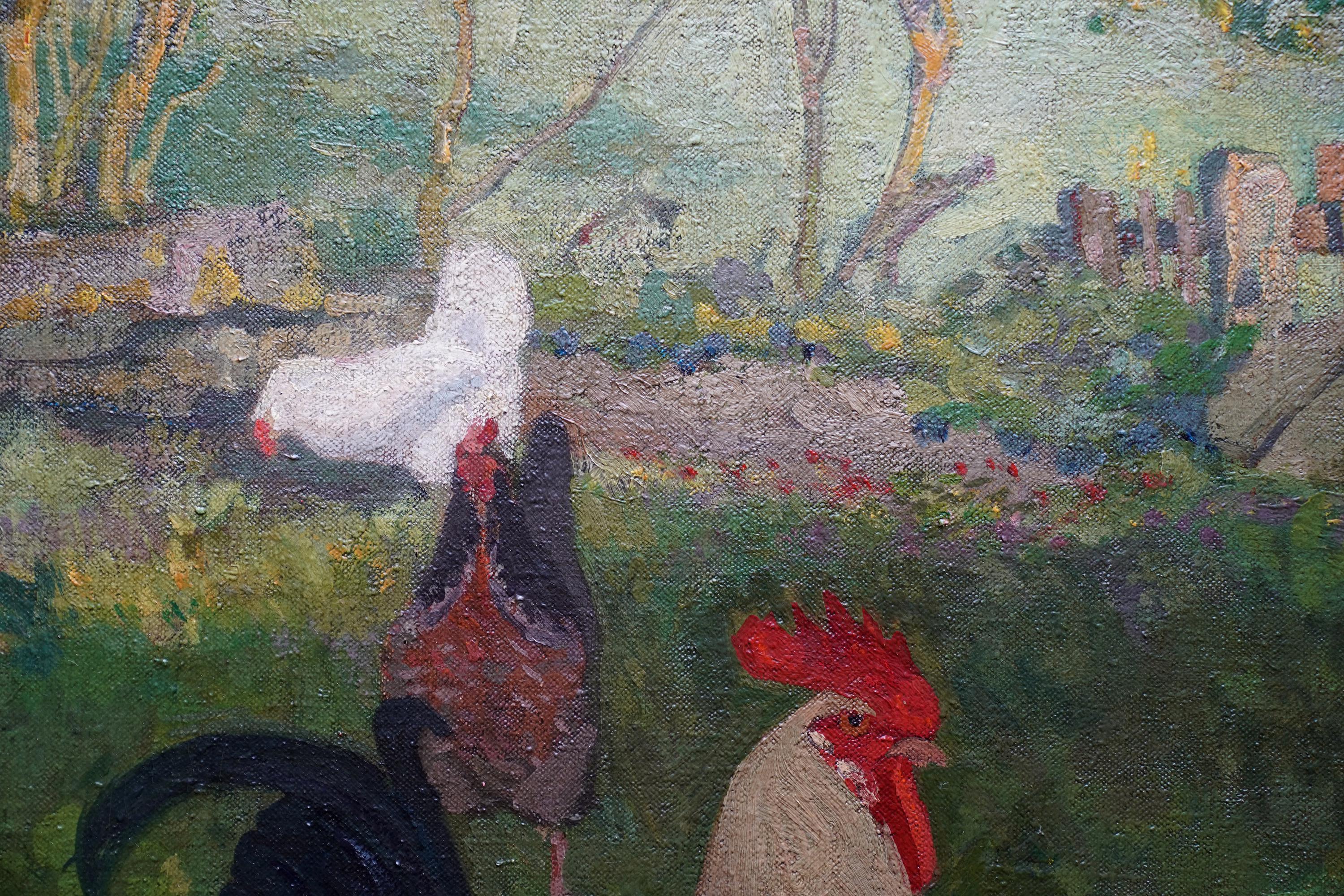 Questo delizioso dipinto a olio dell'impressionismo vittoriano britannico è opera del noto artista George Thompson. Dipinto nel 1899, raffigura un gallo e diverse galline in un paesaggio boscoso con edifici al di là. Thompson ha catturato