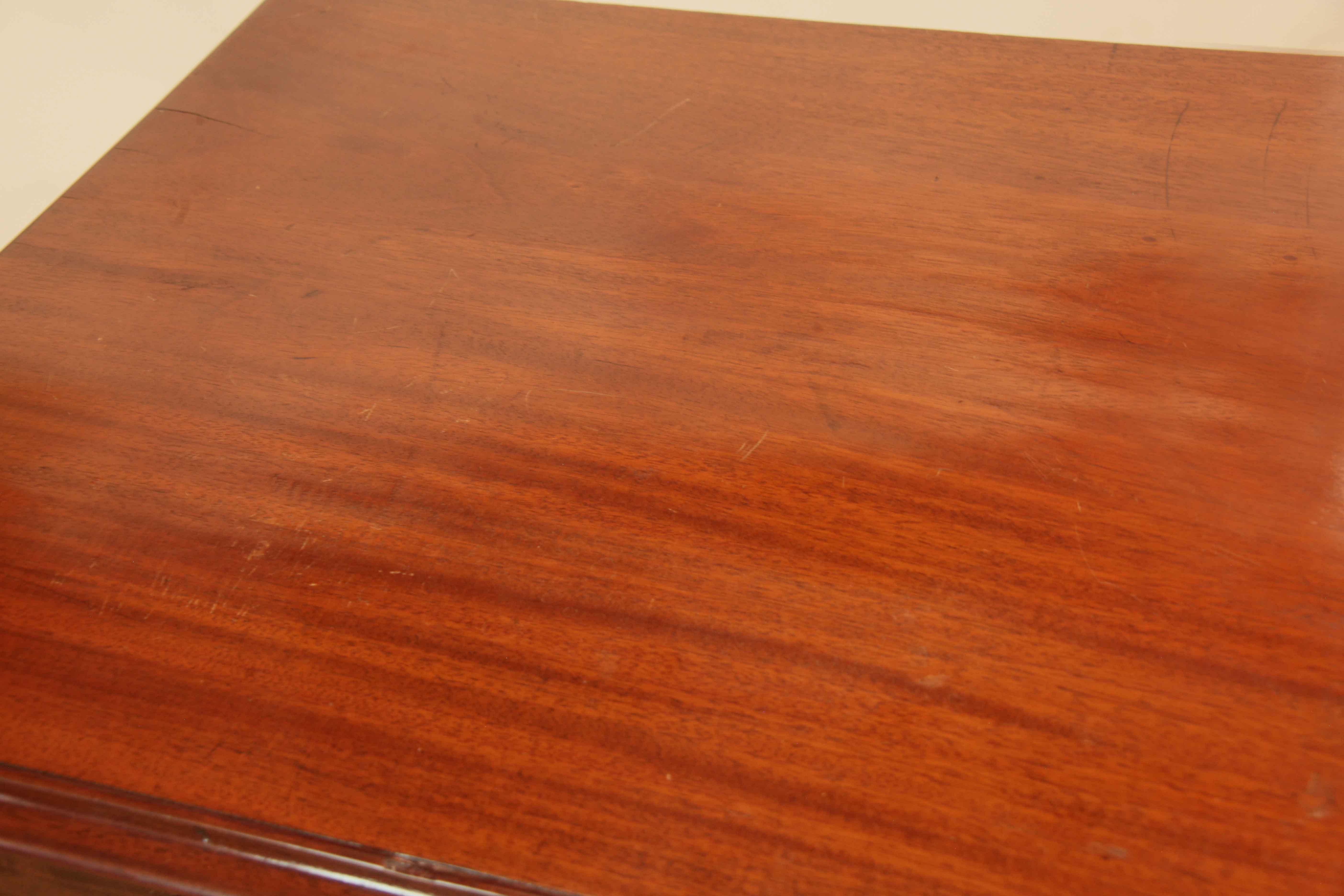 Early 19th Century George !!! Three over Three Drawer Chest