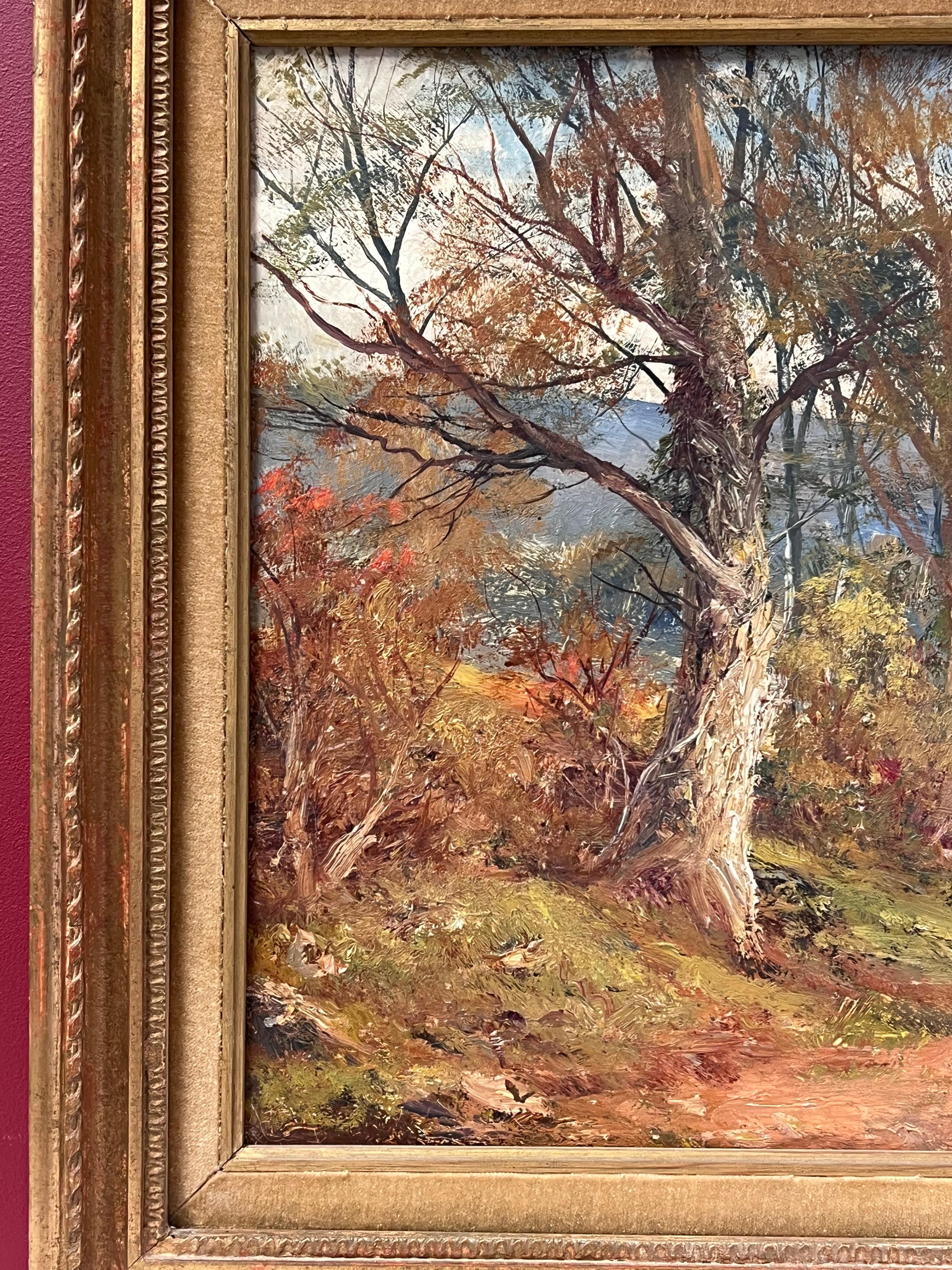 Ancienne peinture à l'huile anglaise d'un chemin de fer des bois d'automne dans un cadre doré en vente 2