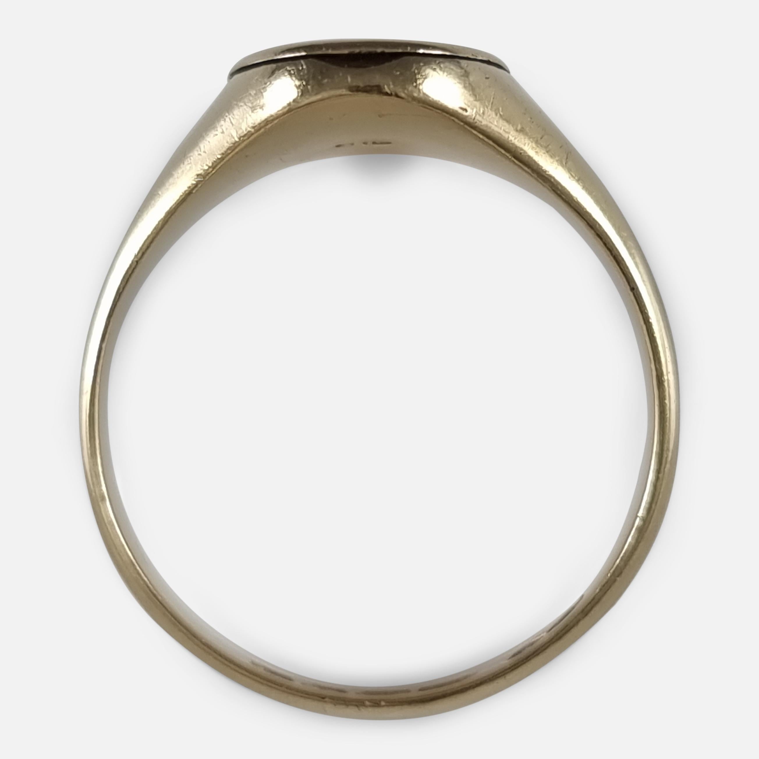 Women's or Men's George V 18 Carat Gold Portrait Locket Signet Ring, King's Royal Rifle Corps For Sale