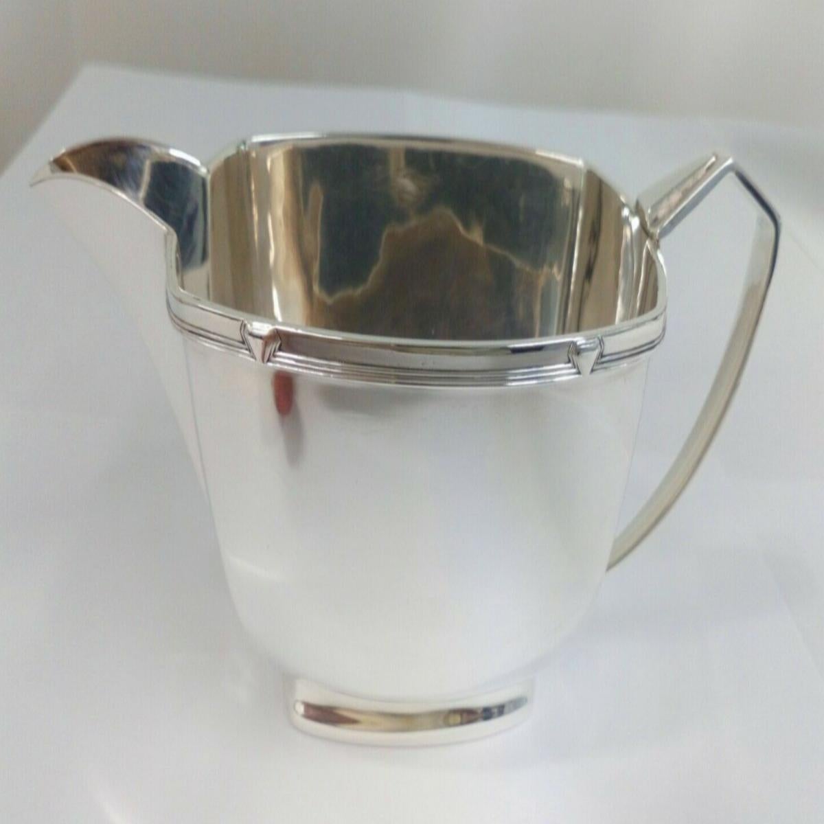 George V Art Deco Four-Piece Sterling Silver Tea Service For Sale 3