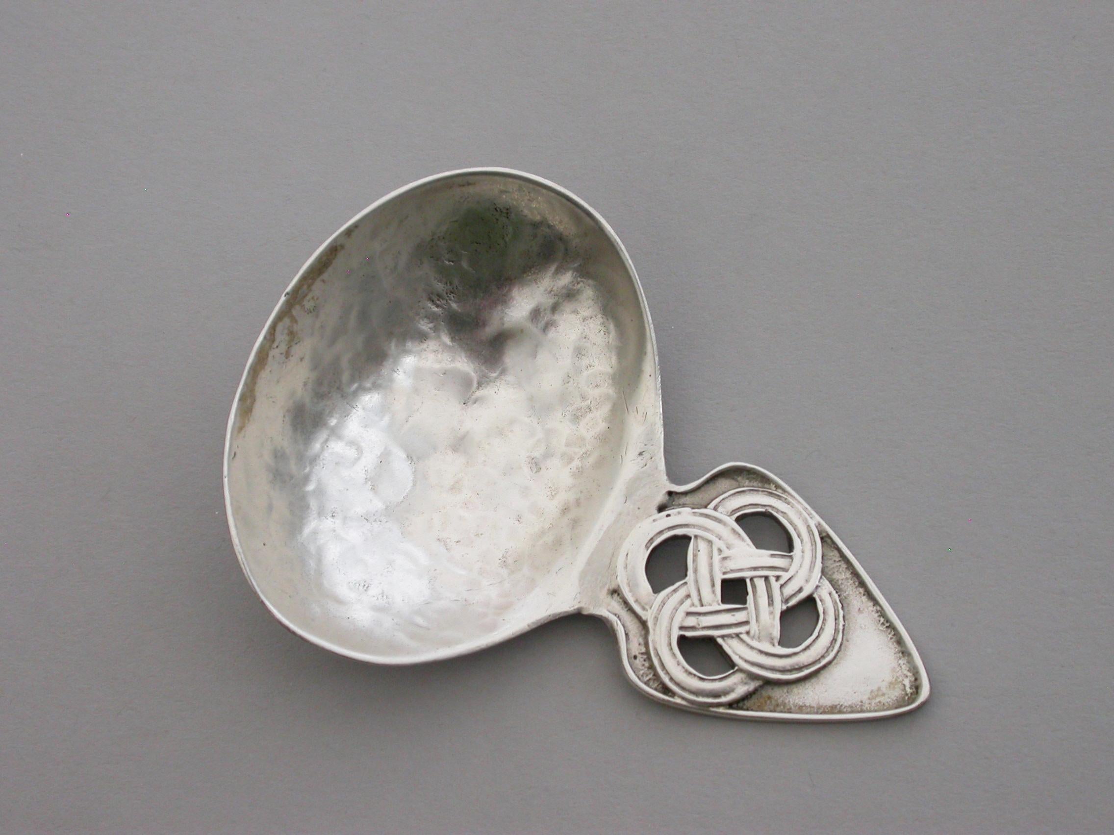 Early 20th Century George v Arts and Crafts Style Silver Caddy Spoon For Sale