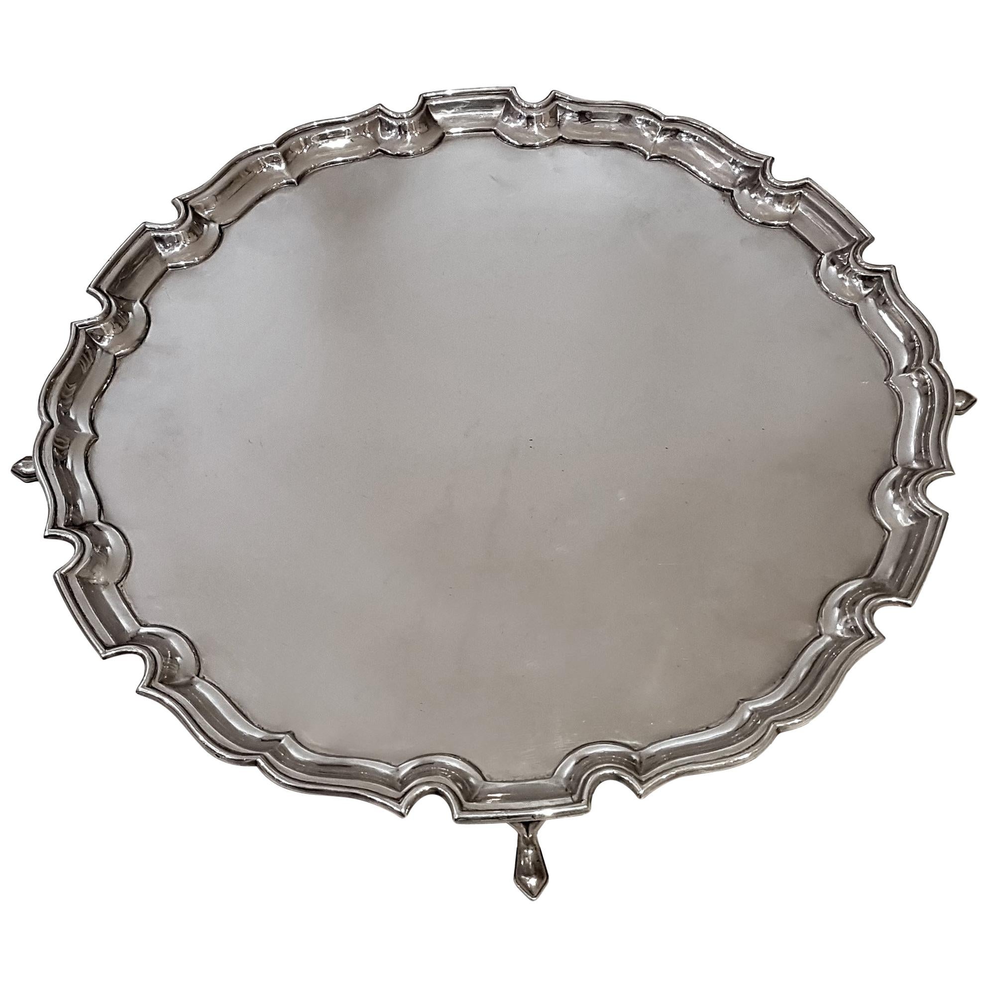 George V Large London Chippendale Sterling Silver Round Footed Salver Tray For Sale