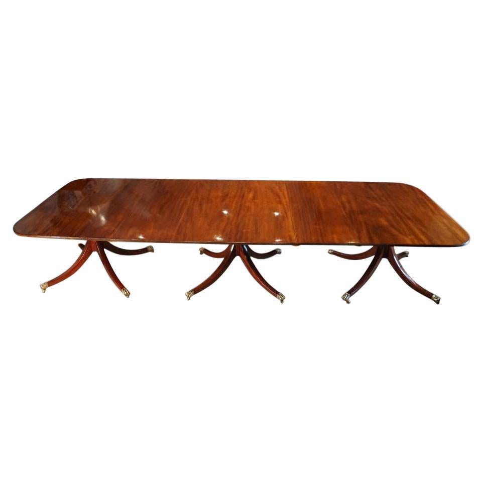 George V Mahogany 3 Pillar Dining Table For Sale