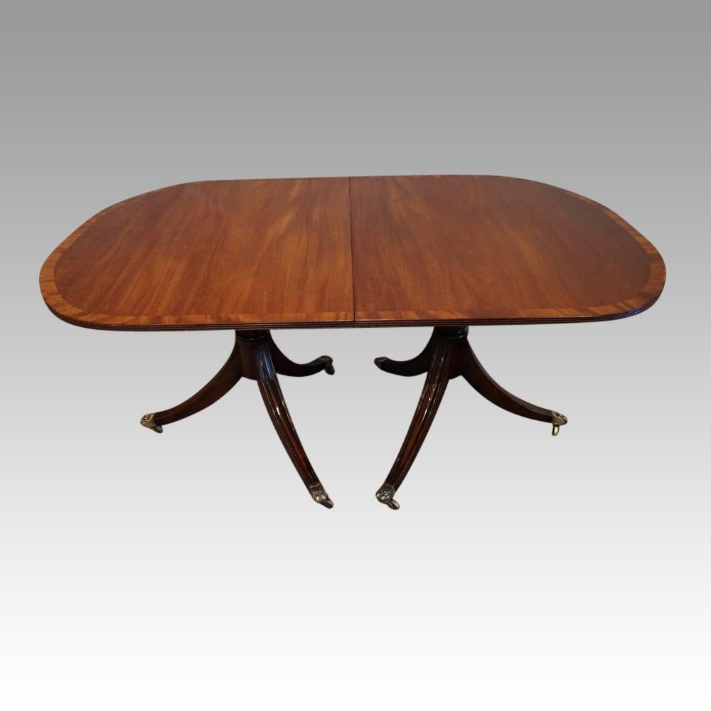 George V Mahogany Pedestal Dining Table 4