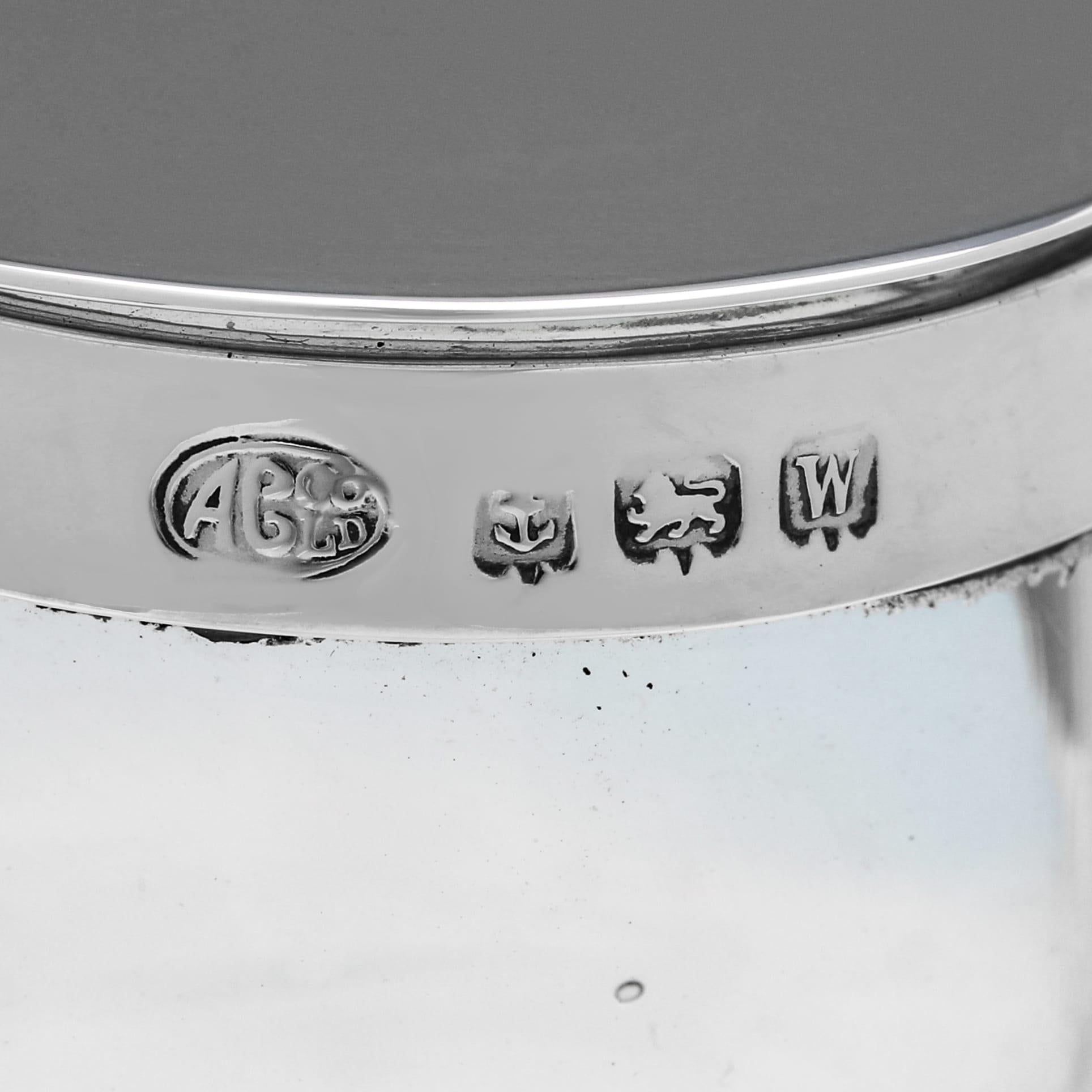 George V Periode antikes Glas und Sterling Silber Whiskey tot oder chota peg (Frühes 20. Jahrhundert) im Angebot