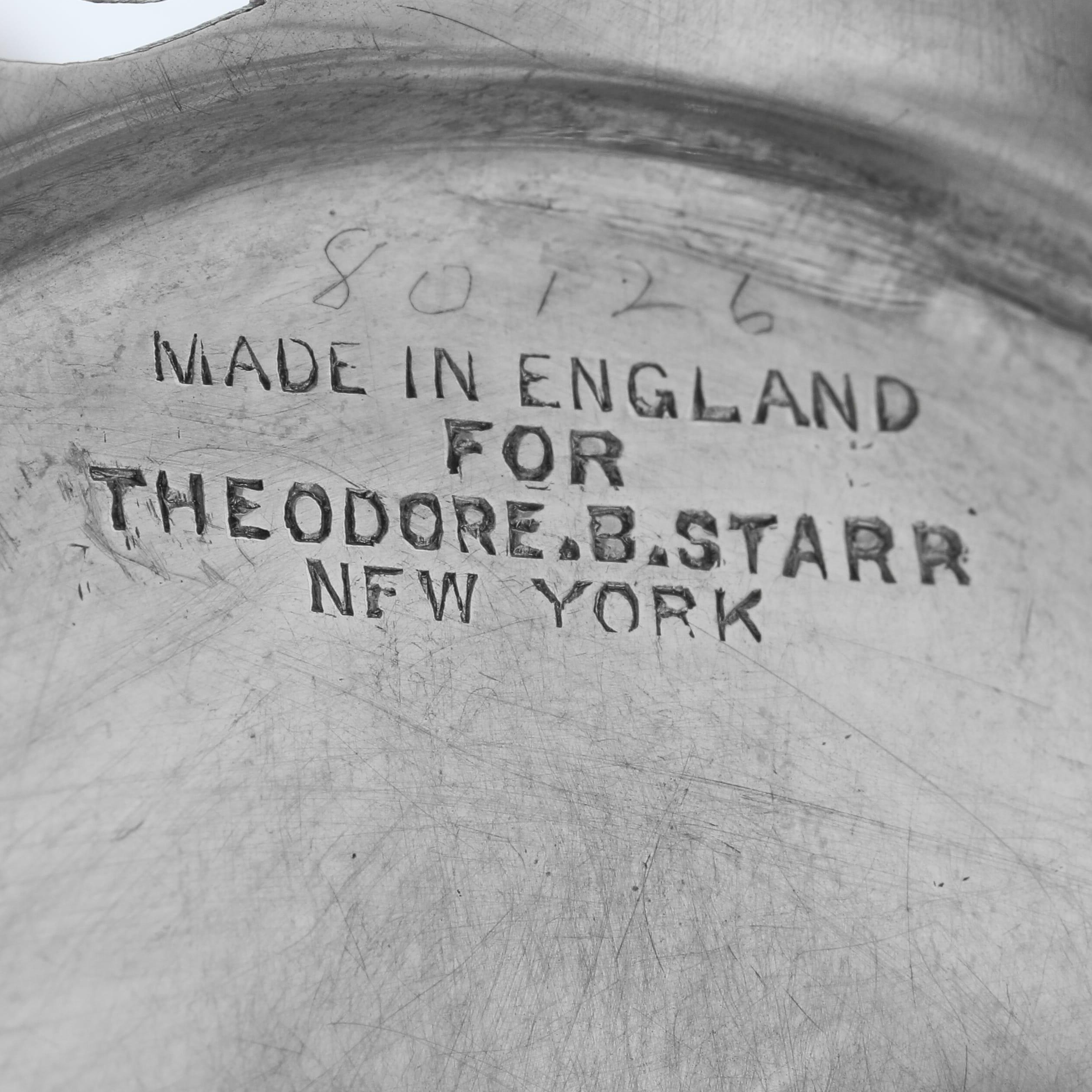 Piatto da centro in argento traforato del periodo di George V realizzato a Londra nel 1912 In condizioni buone in vendita a London, London