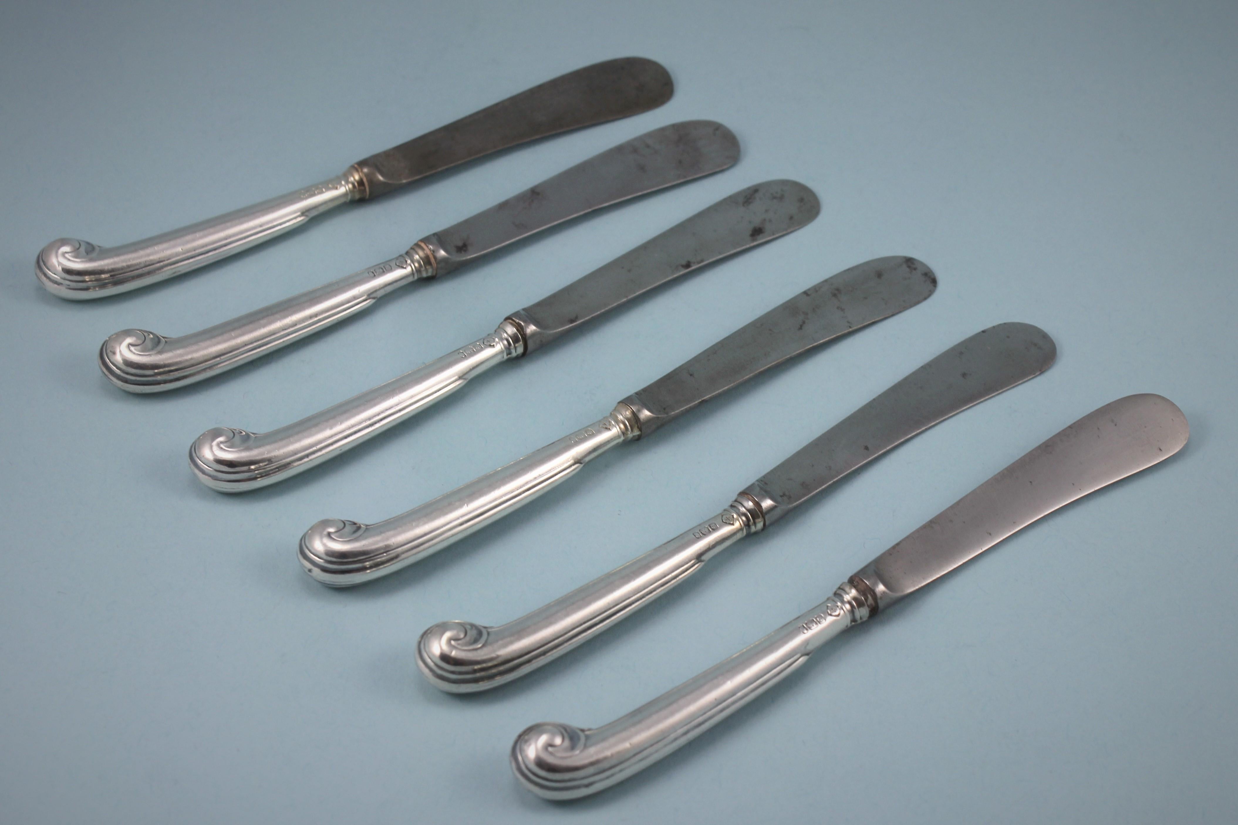 English George V Set of Six Small Pistol Handled Knives, London, 1912 For Sale