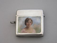 George V Silver and Enamel Ladies Portrait Vesta Case by Horace Woodward, 1914