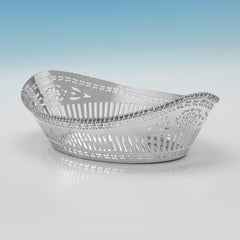 Georg V. Brotschale aus Sterlingsilber Barker Brothers Chester 1916