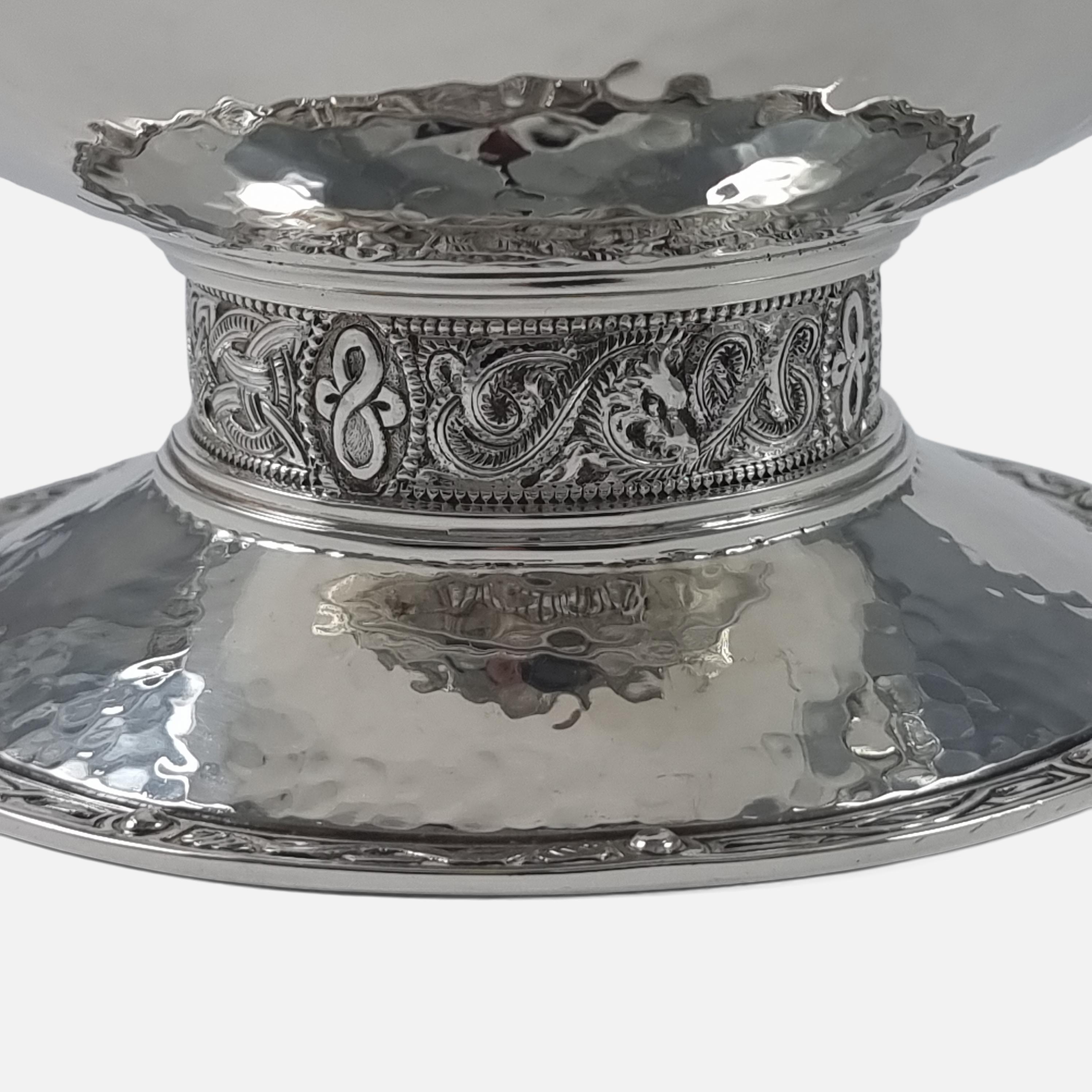 George V Sterling Silver Celtic Revival Bowl, Edward & Sons, 1915 For Sale 5