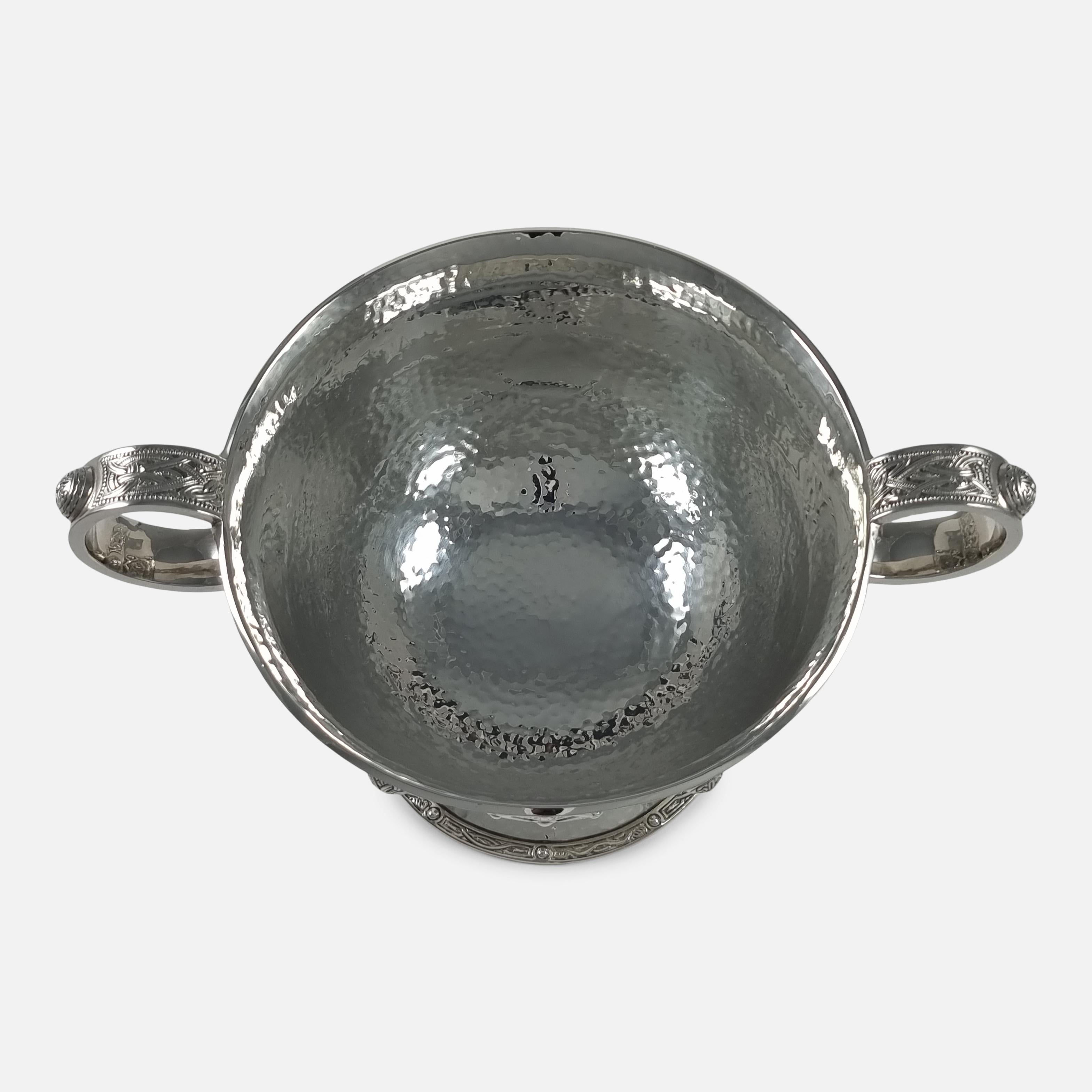 George V Sterling Silver Celtic Revival Bowl, Edward & Sons, 1915 For Sale 10