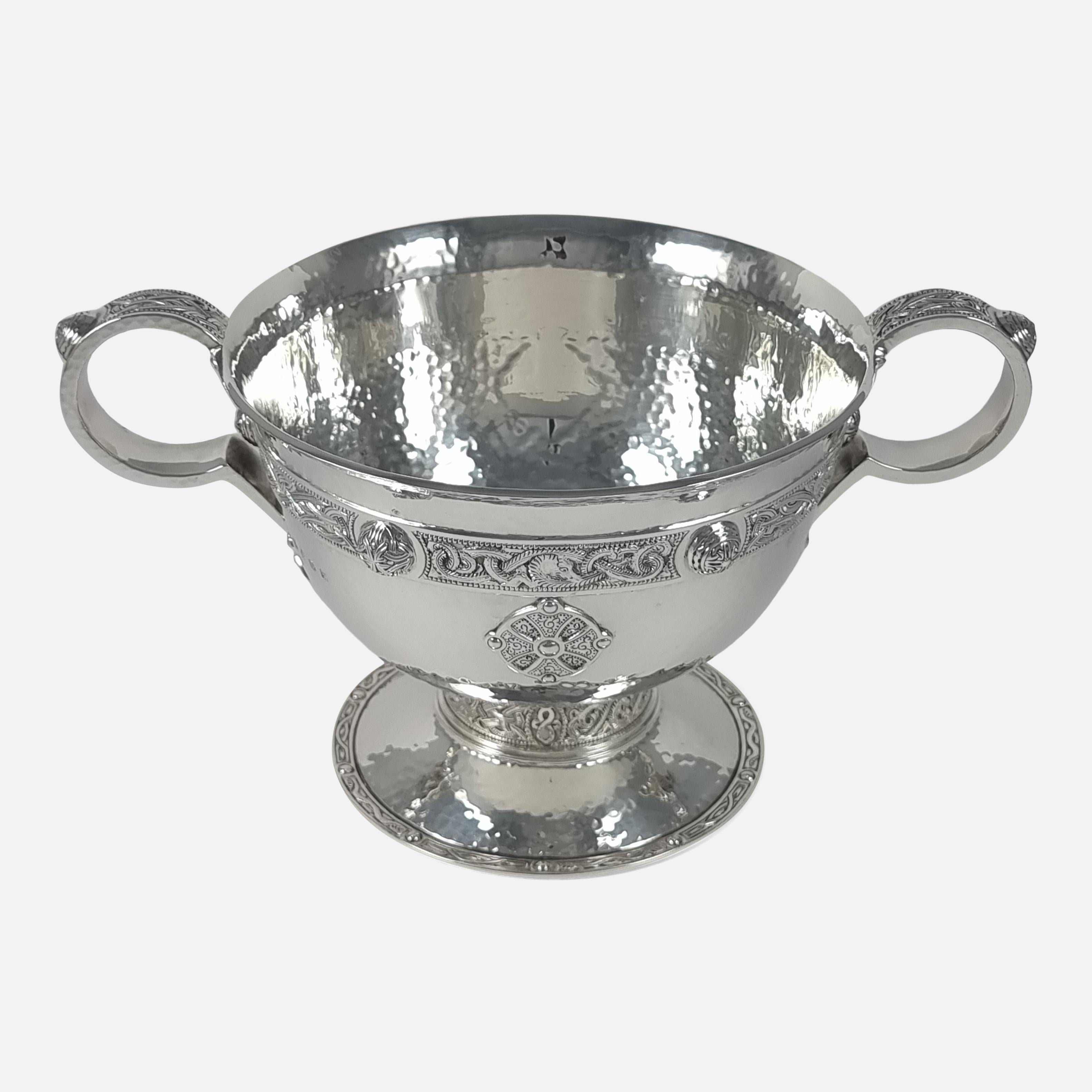 British George V Sterling Silver Celtic Revival Bowl, Edward & Sons, 1915 For Sale