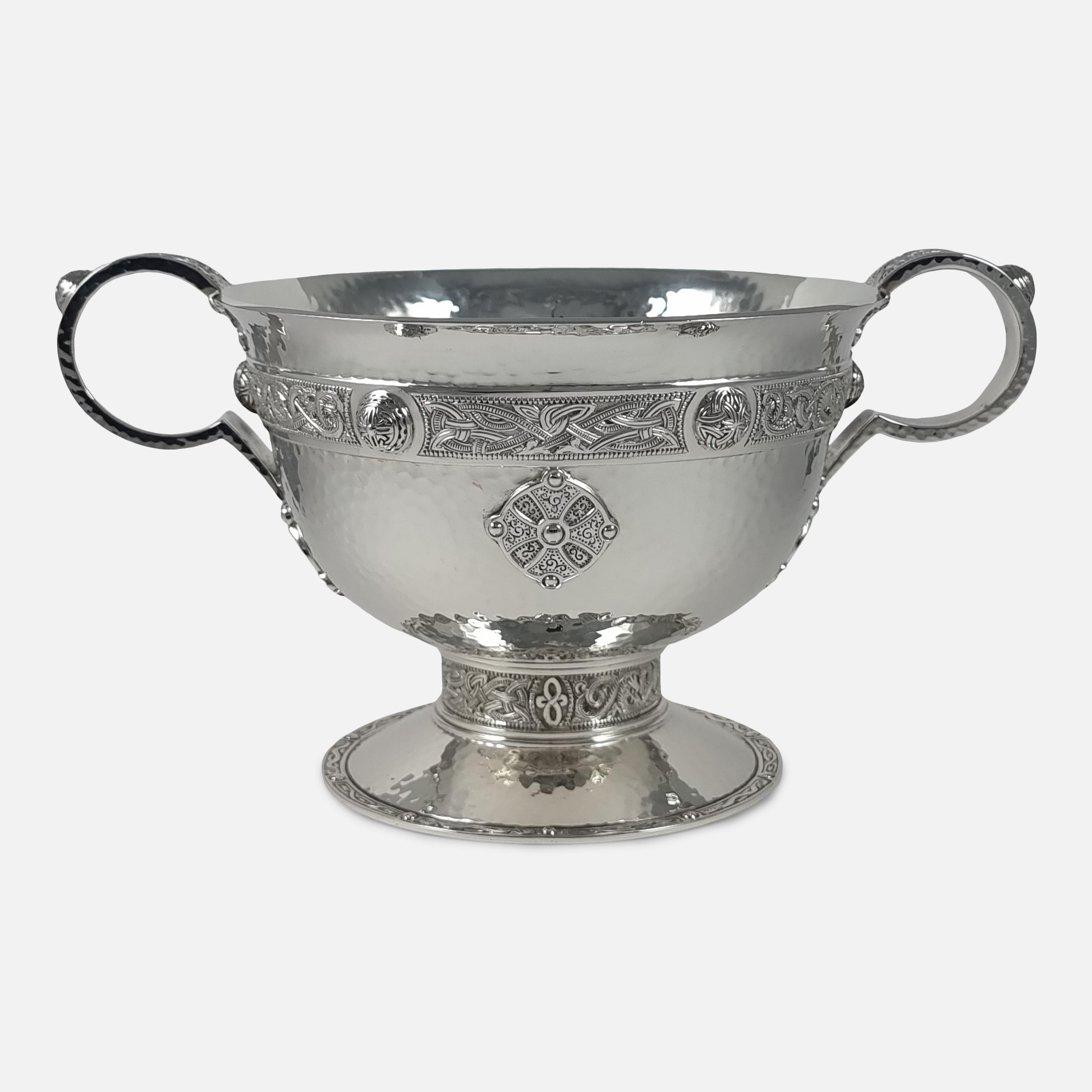 George V Sterling Silver Celtic Revival Bowl, Edward & Sons, 1915 For Sale 2