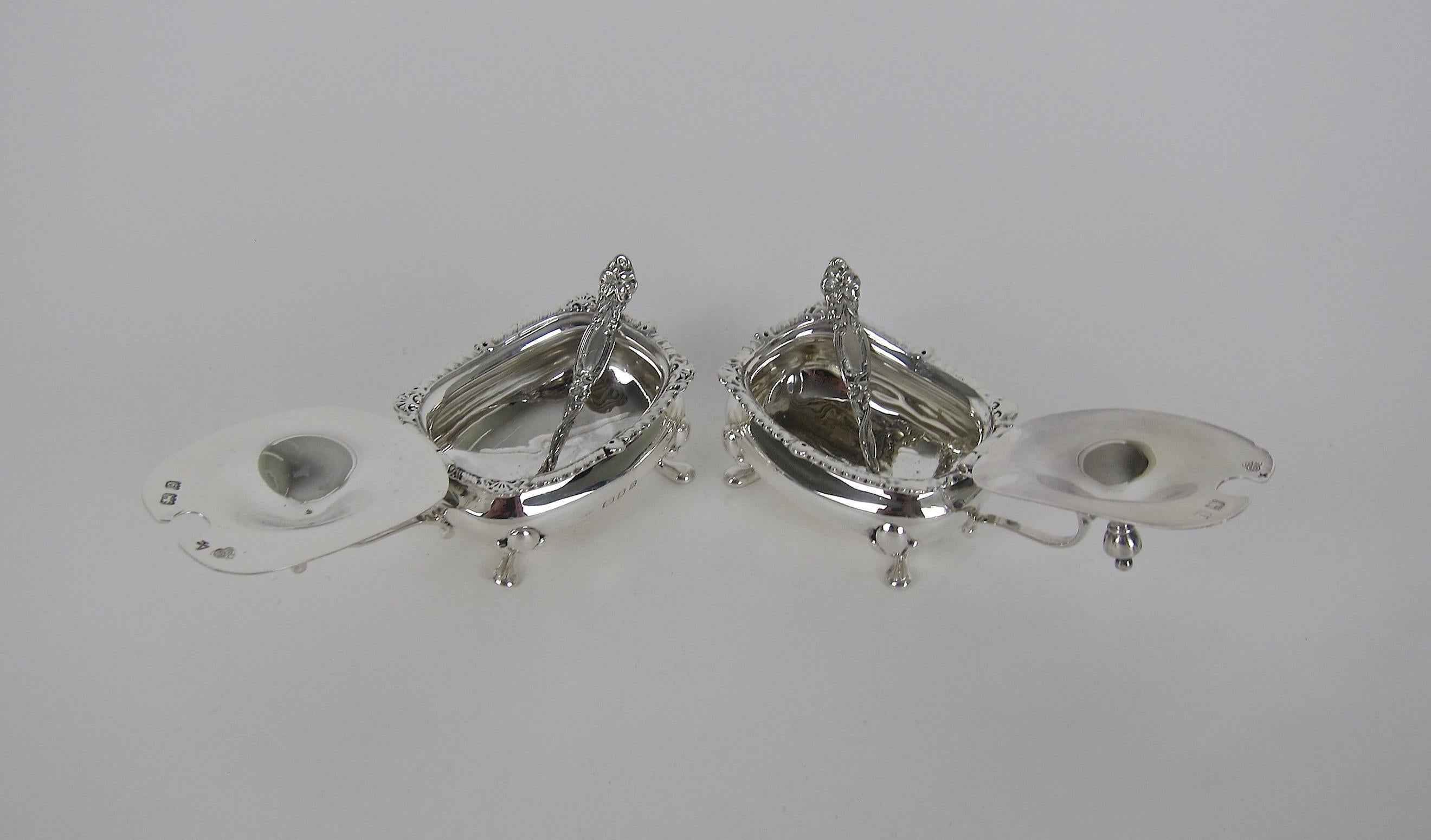 Antique Sterling Silver Mustard Pots from the Goldsmiths & Silversmiths Co Ltd 7