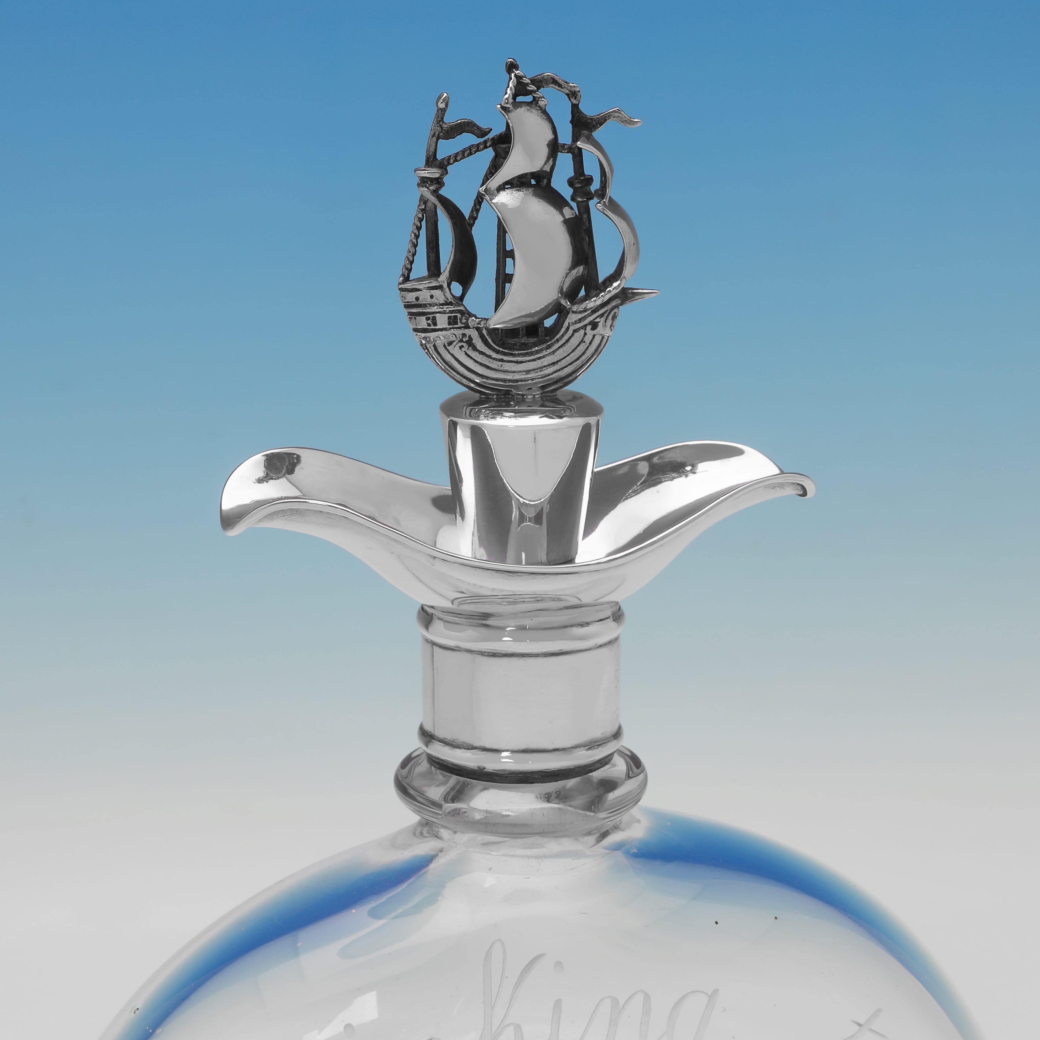 George V Sterling Silver Nautical Decanter by Dudley & Cox, 1924 In Good Condition For Sale In London, London