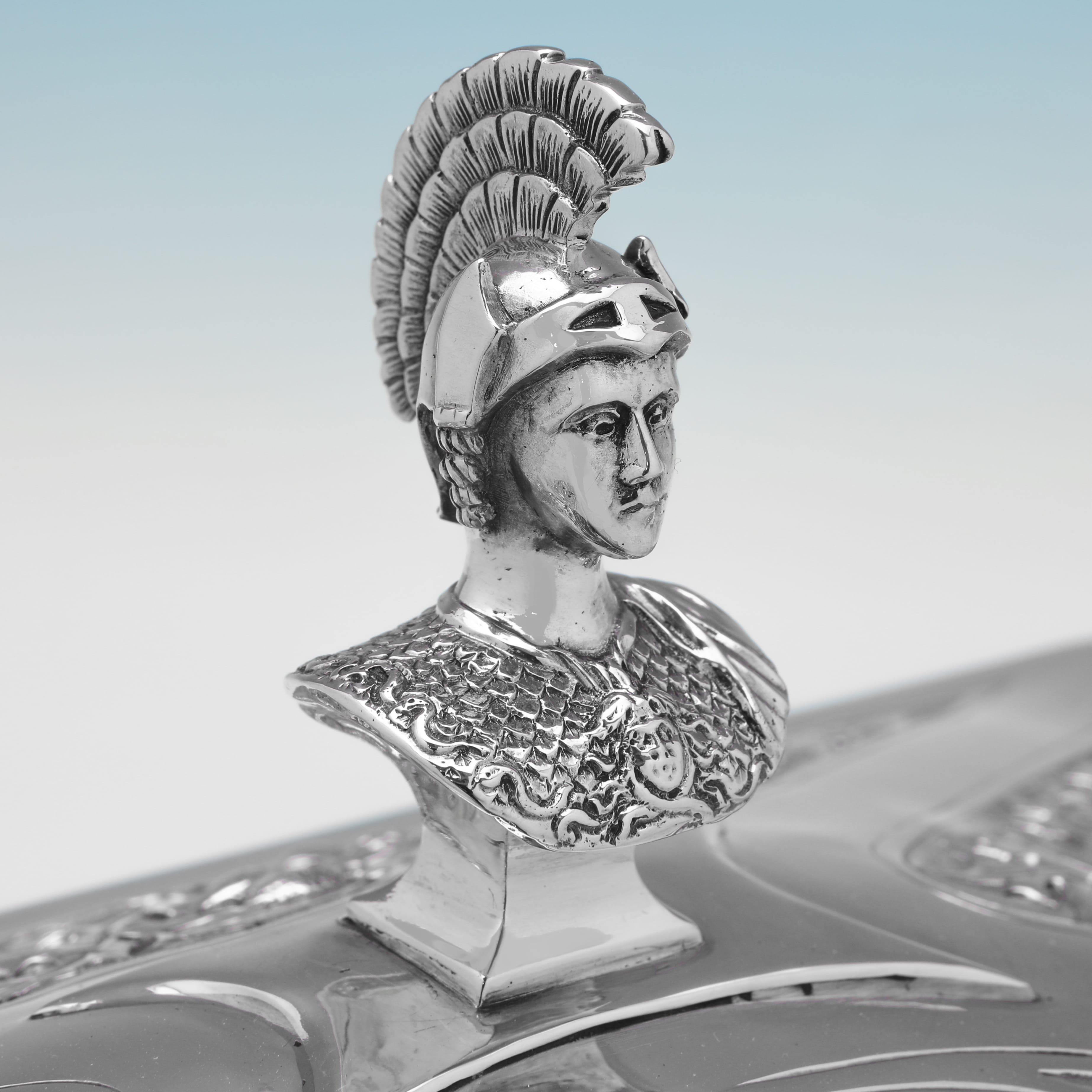 Inizio XX secolo Cofanetto di presentazione in argento sterling di Giorgio V con scene scozzesi - Glasgow 1910 in vendita