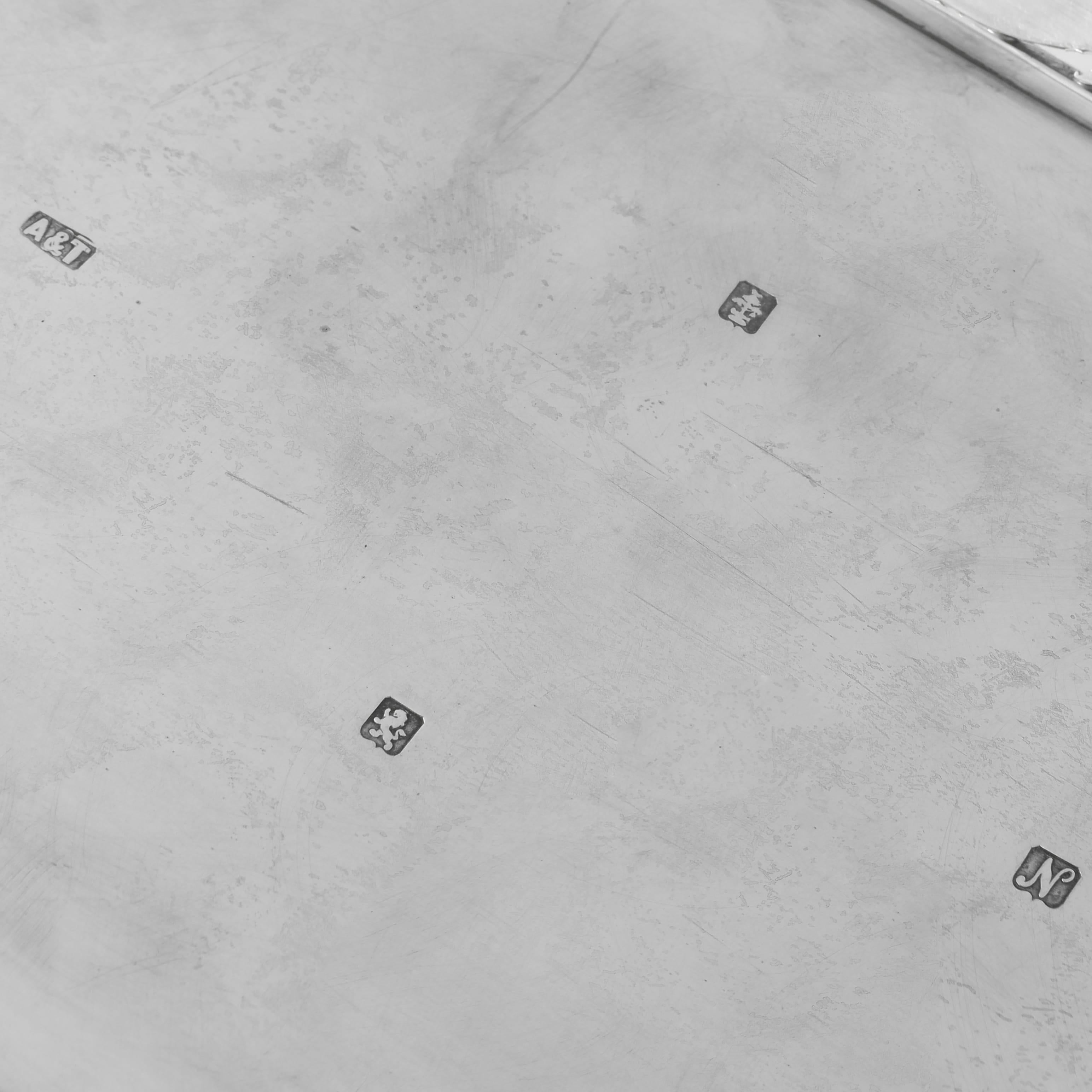 Cofanetto di presentazione in argento sterling di Giorgio V con scene scozzesi - Glasgow 1910 in vendita 3