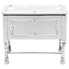 V.I.I.I.I. Boîte à bibelots de table en argent Sterling