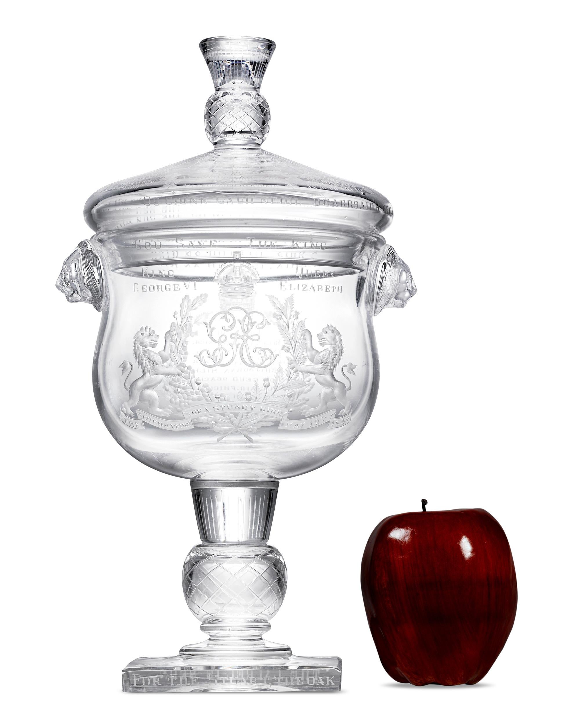 Vetro Calice commemorativo dell'incoronazione di Giorgio VI in vendita