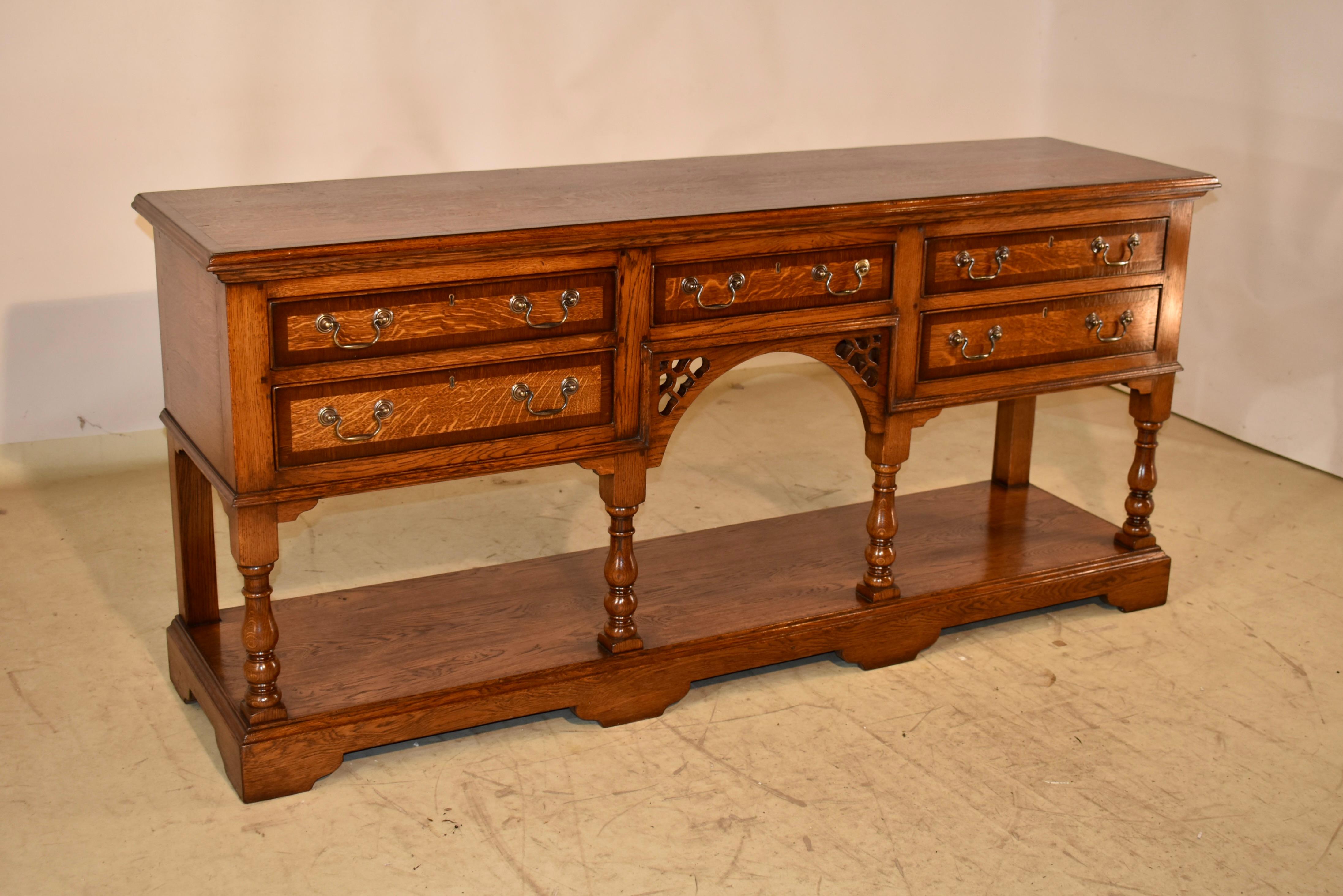 George VI English Oak and Mahogany Pot Board (Georgian) im Angebot