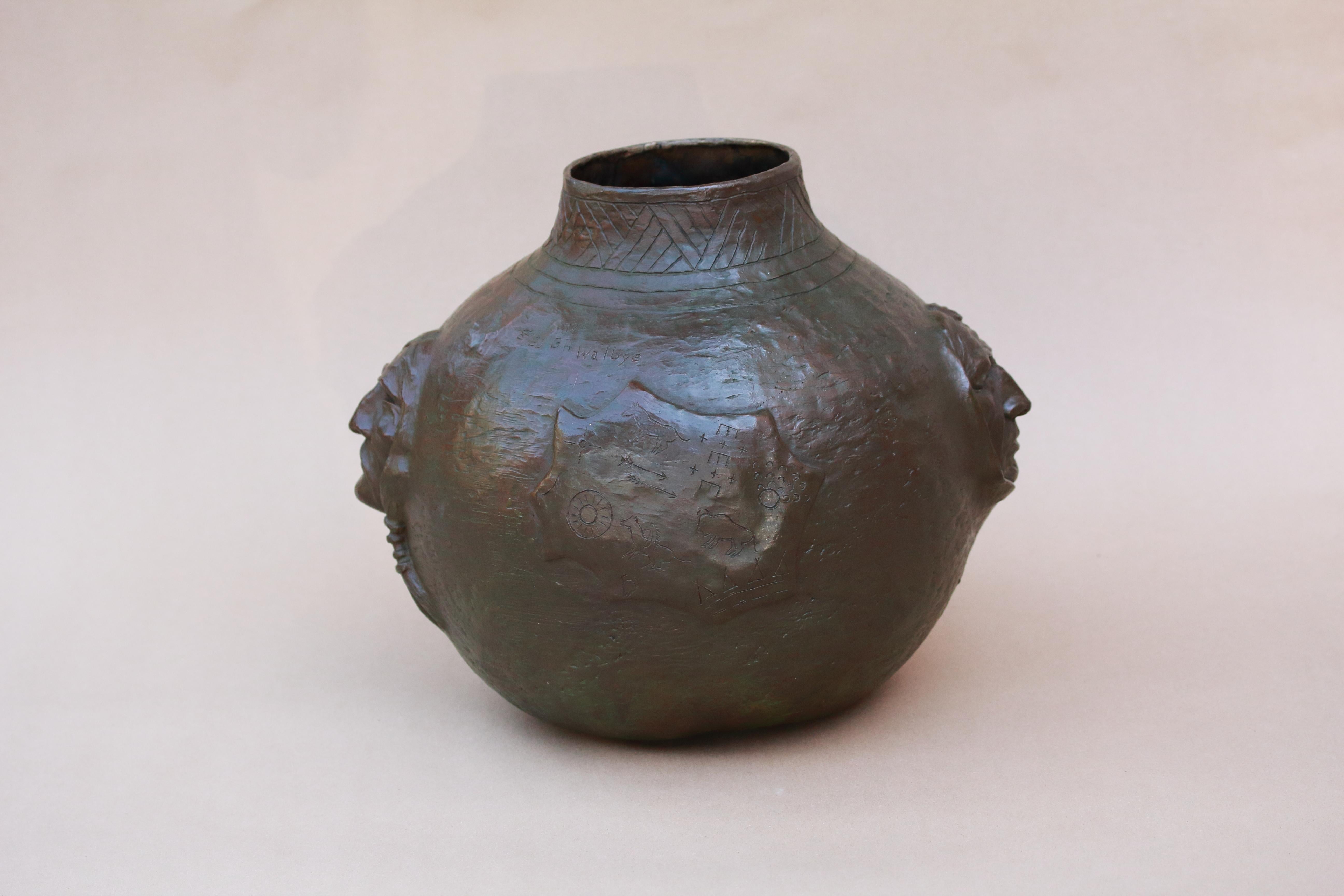 Pot fétiche - Réalisme Sculpture par George Walbye
