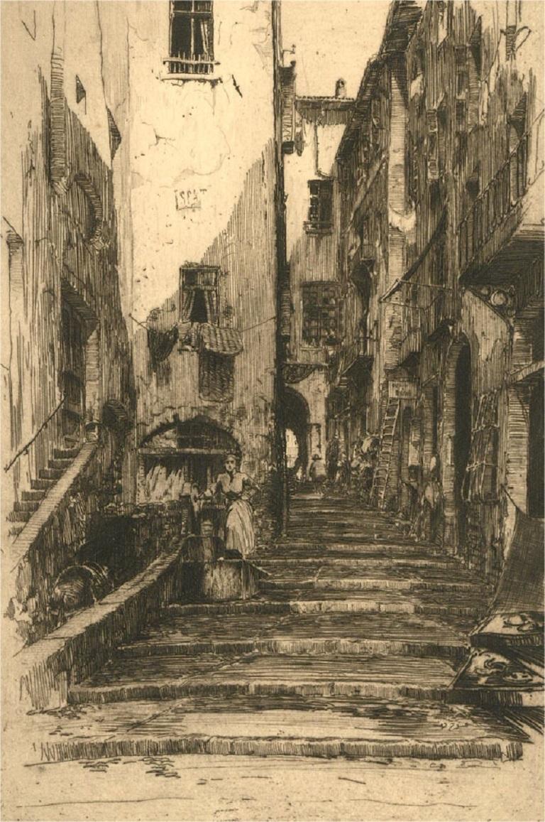 Une charmante représentation d'une rue de San Remo, en Italie, dans ses moindres détails. Au premier plan, une femme se tient sur les marches pour recueillir l'eau d'un puits. L'arrière-plan montre de grands bâtiments italiens avec des échelles et