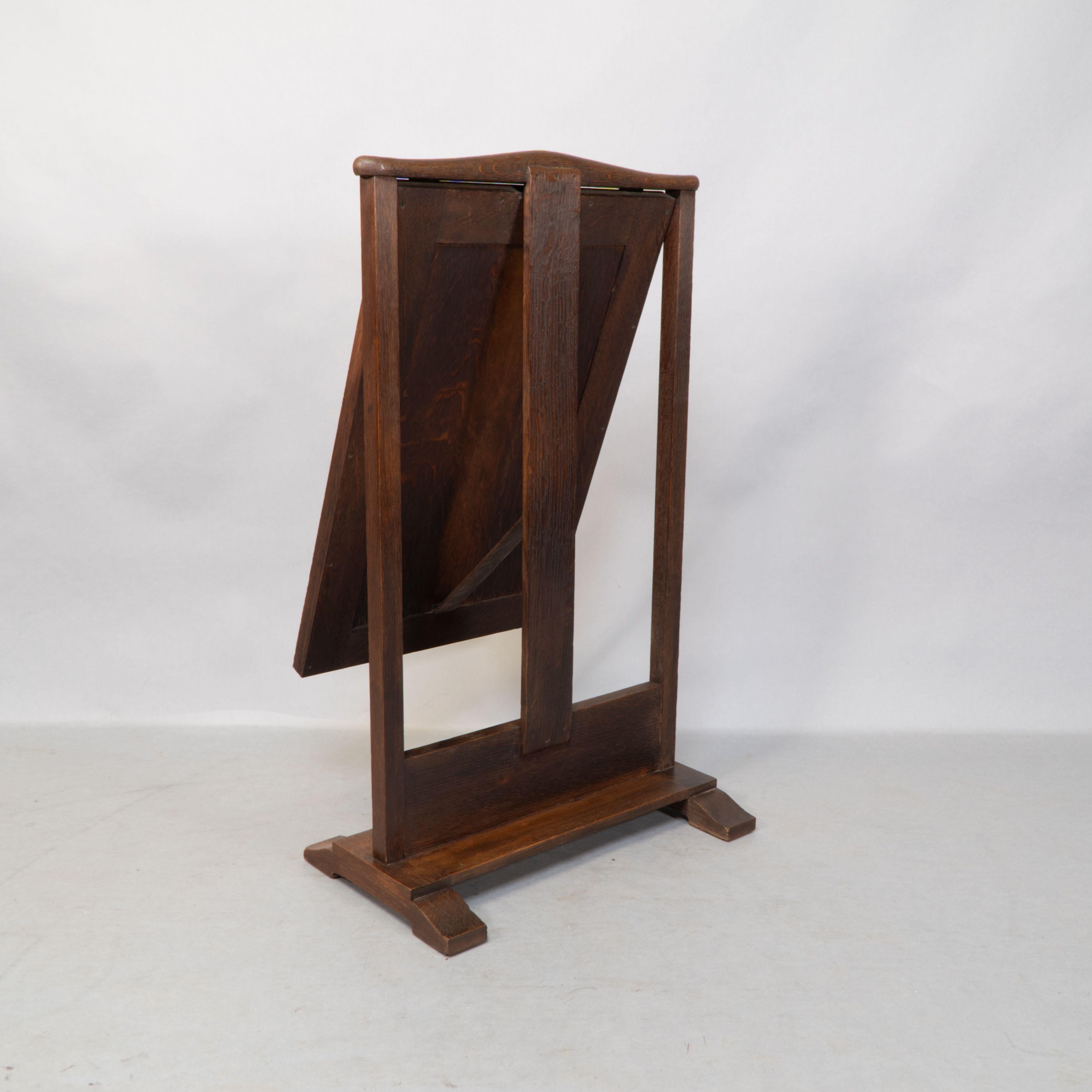 Early 20th Century George Walton. An Arts and Crafts oak dressing table mirror For Sale