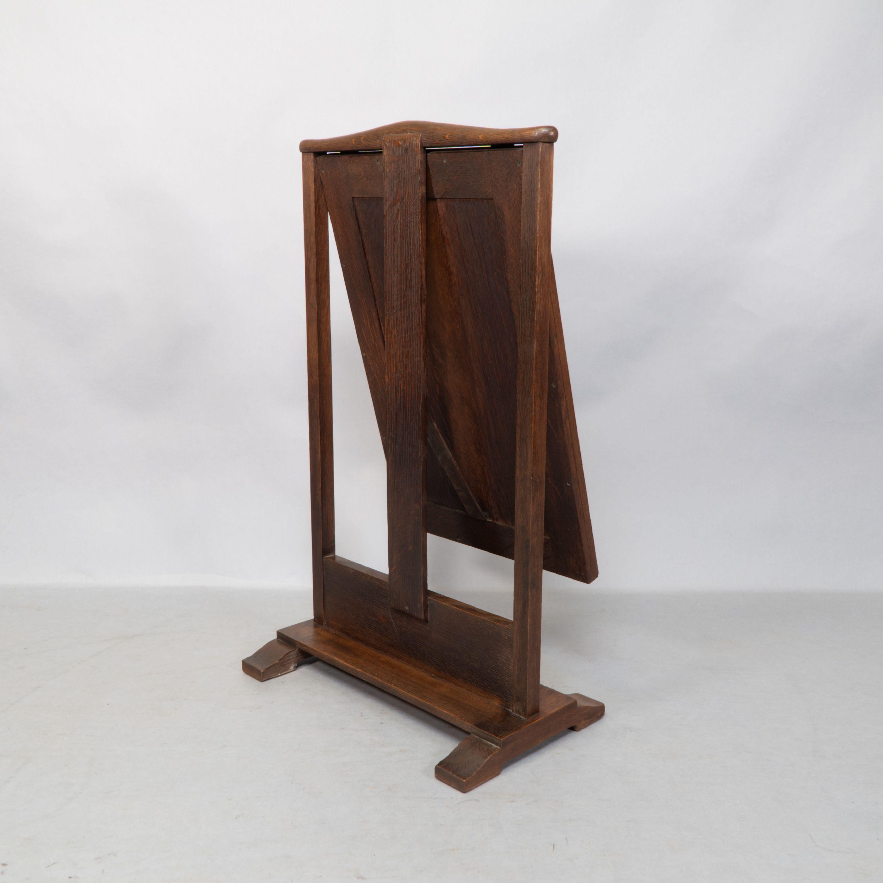 George Walton. An Arts and Crafts oak dressing table mirror For Sale 2