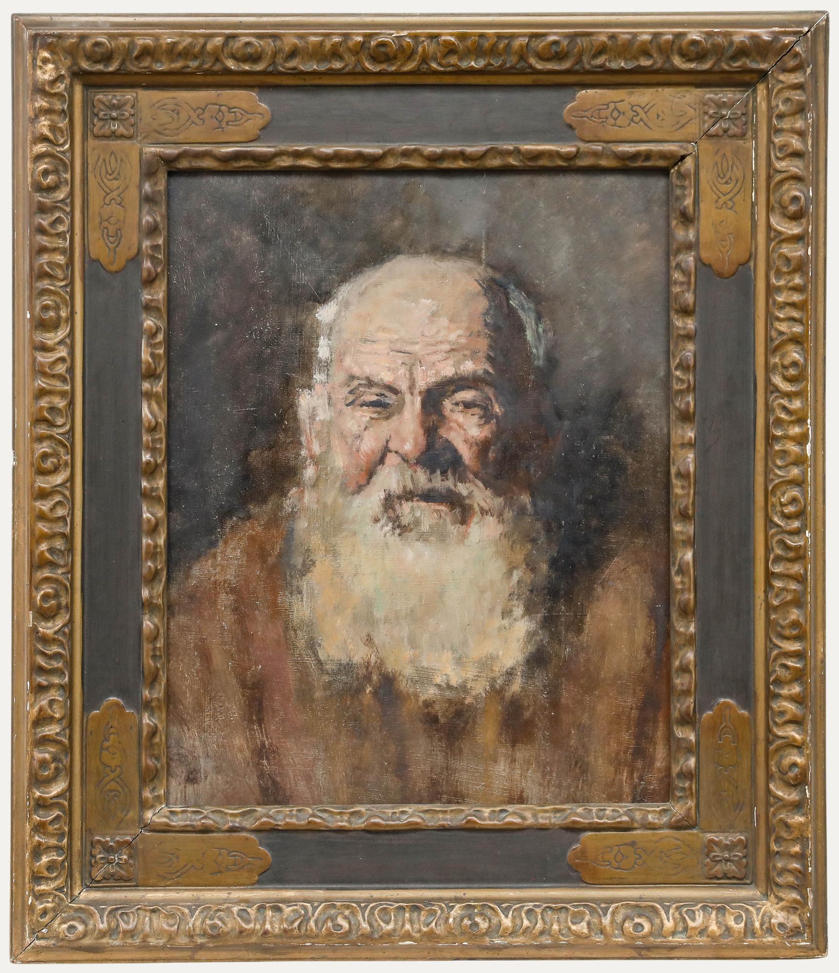 Männliches Porträt, Öl auf Karton. Nicht signiert. Präsentiert in einem dekorativen vergoldeten Rahmen mit gemalter Hohlkehle. (Provenienz: Studio Sale, George Weissbort). 