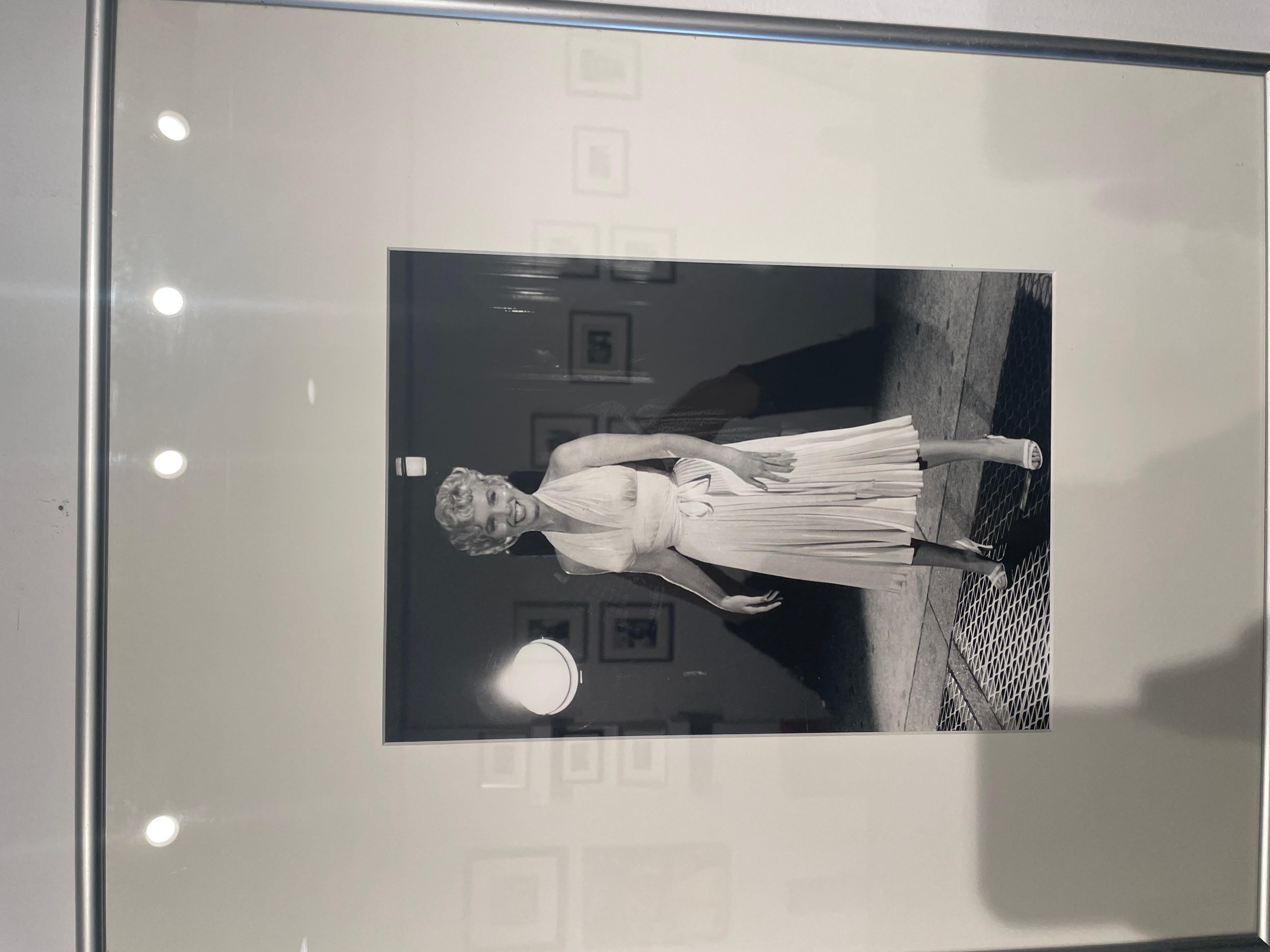 Black and White Photograph di George Zimbel - Il burattino
