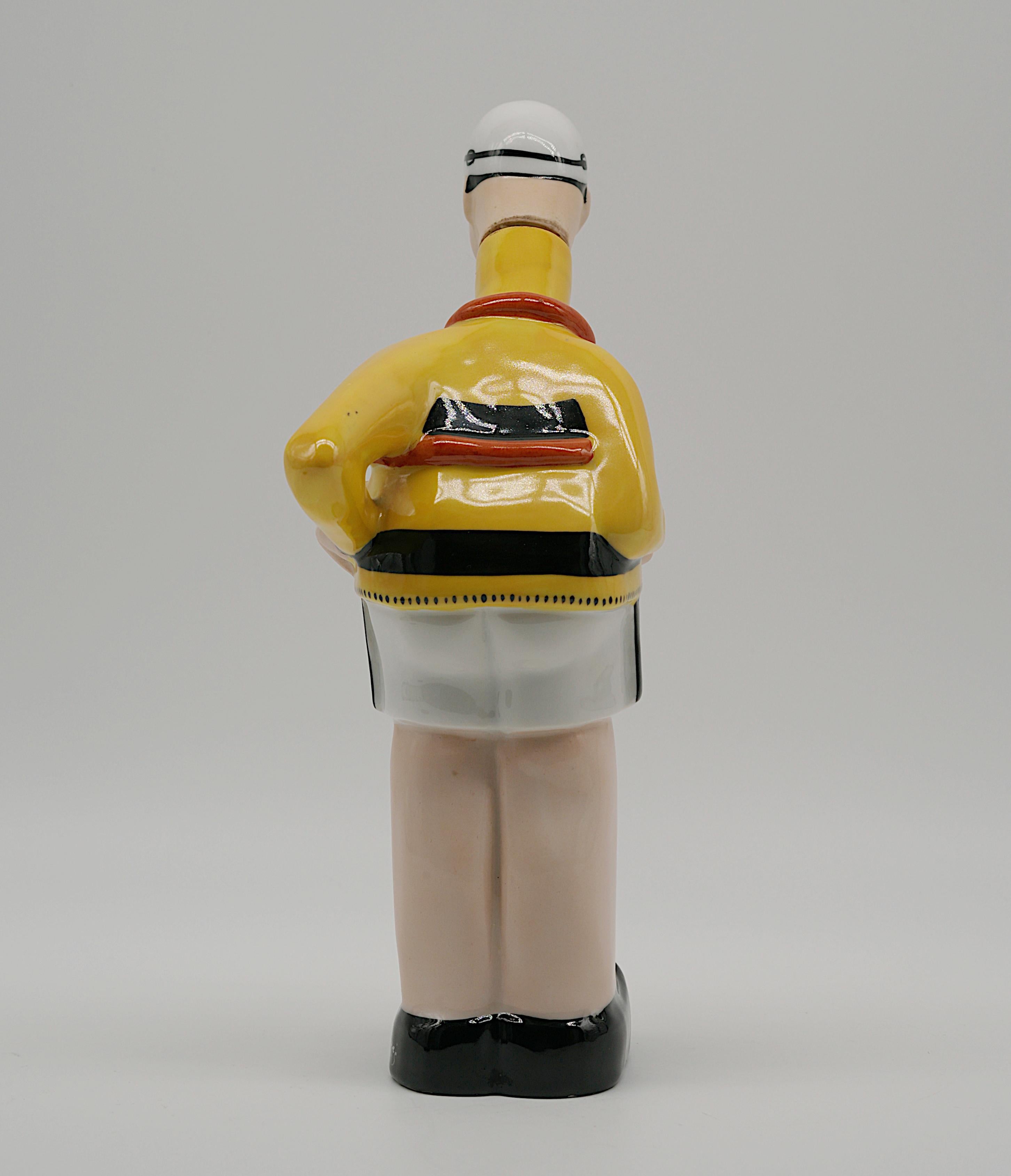 Ceramica Georges Bastard Bottiglia in porcellana Art Deco Cyclist 1924, Olimpiadi di Parigi in vendita