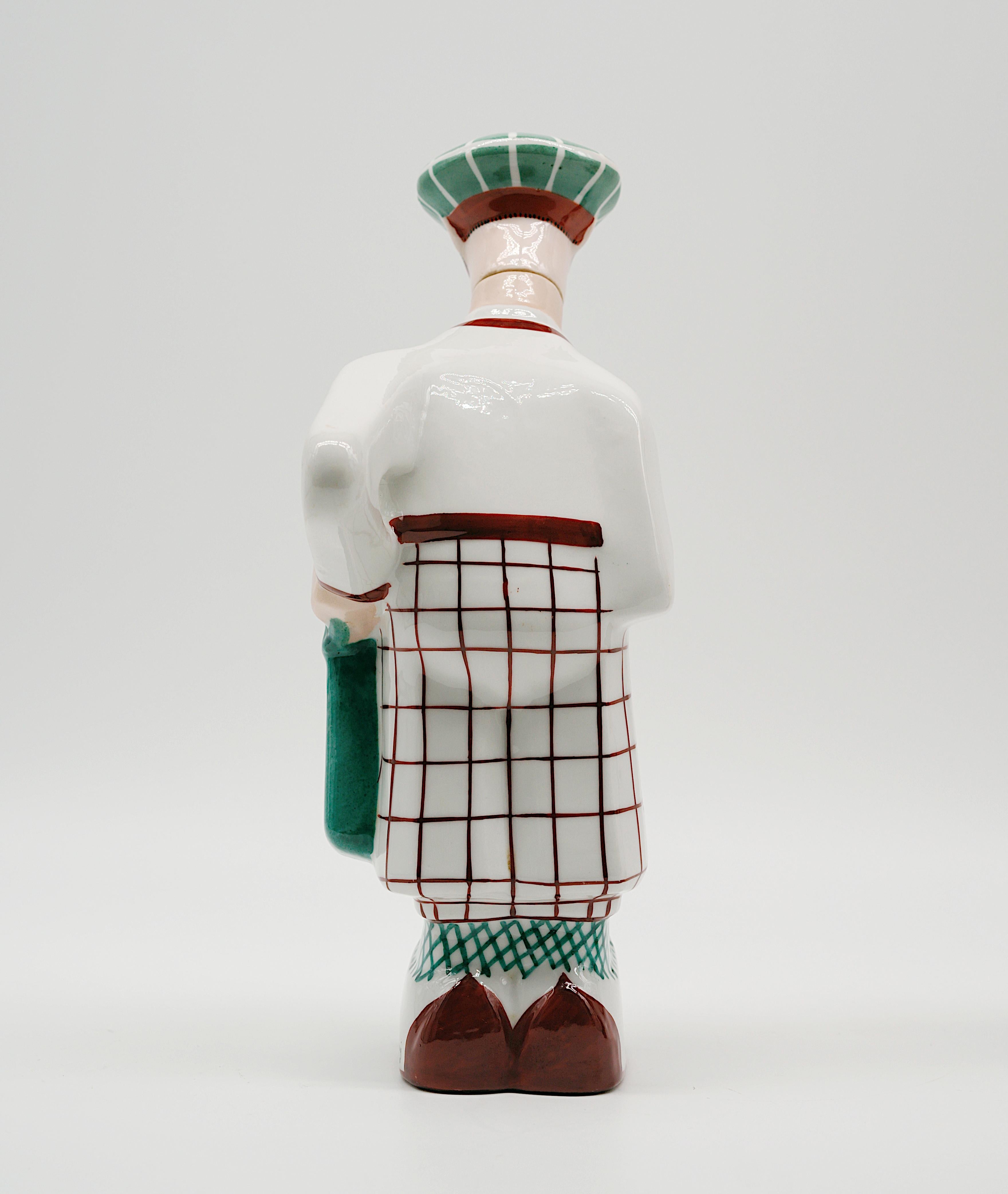 Georges Art Decó BASTARD Botella de porcelana de golfista Ca.1924, Juegos Olímpicos de París principios del siglo XX en venta