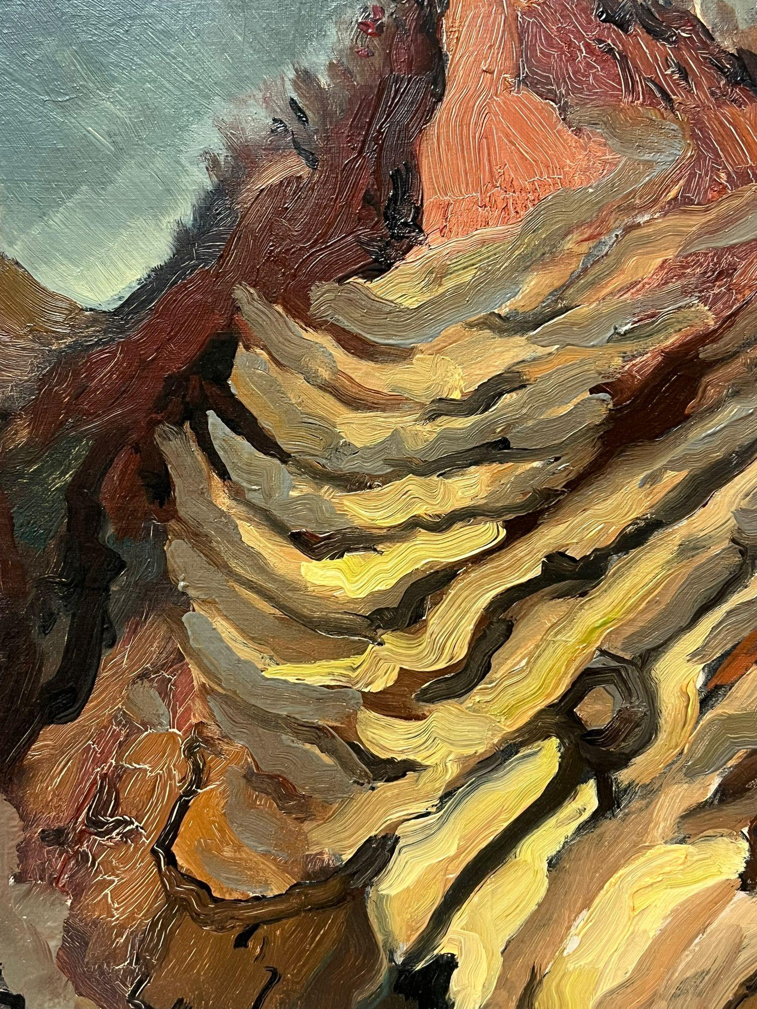Paisaje francés Dramáticas formaciones rocosas y escaleras costeras que conducen al mar en venta 3
