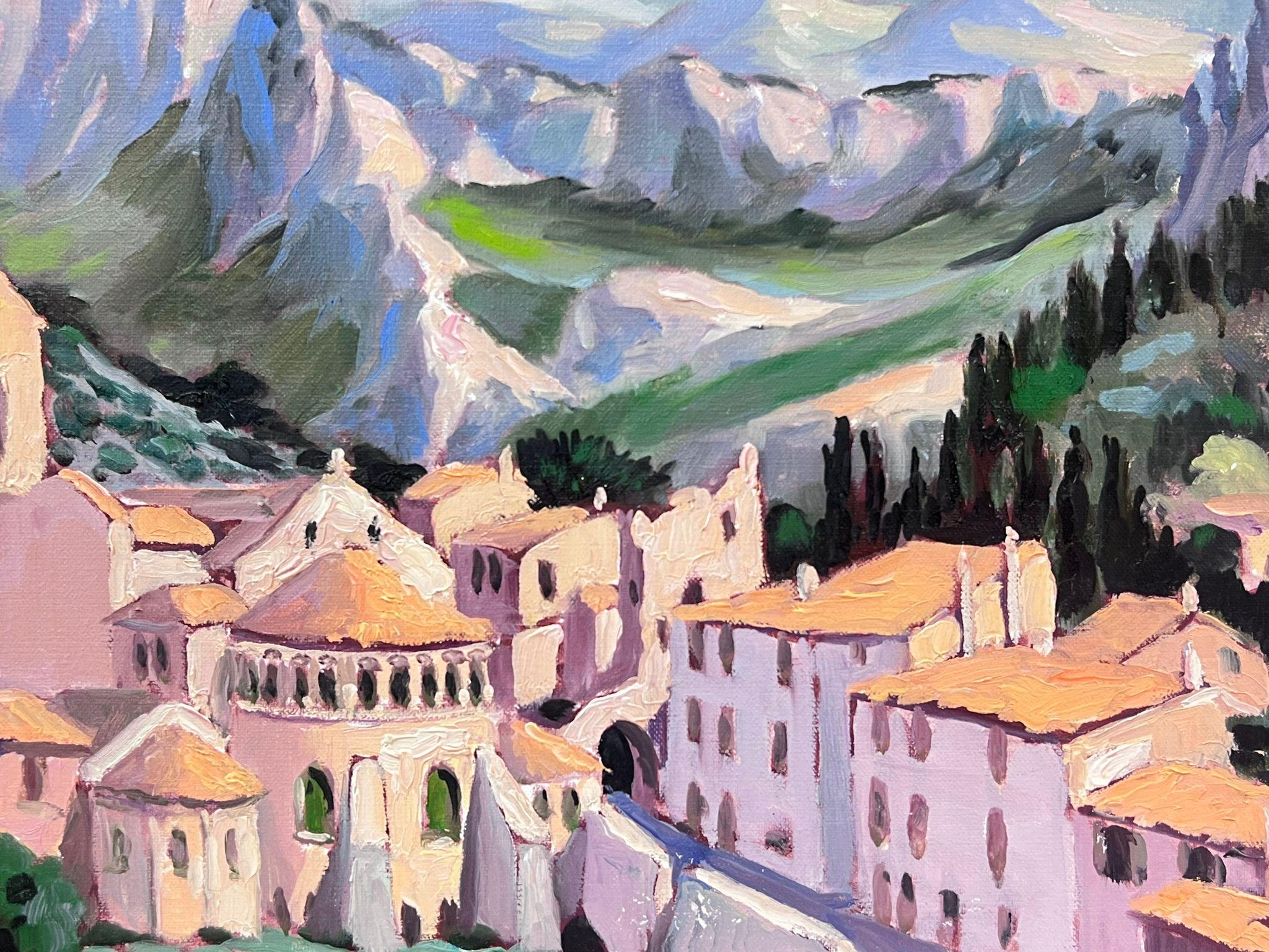 Pink French Townes Hidden In The Mountains Huile impressionniste contemporaine en vente 1